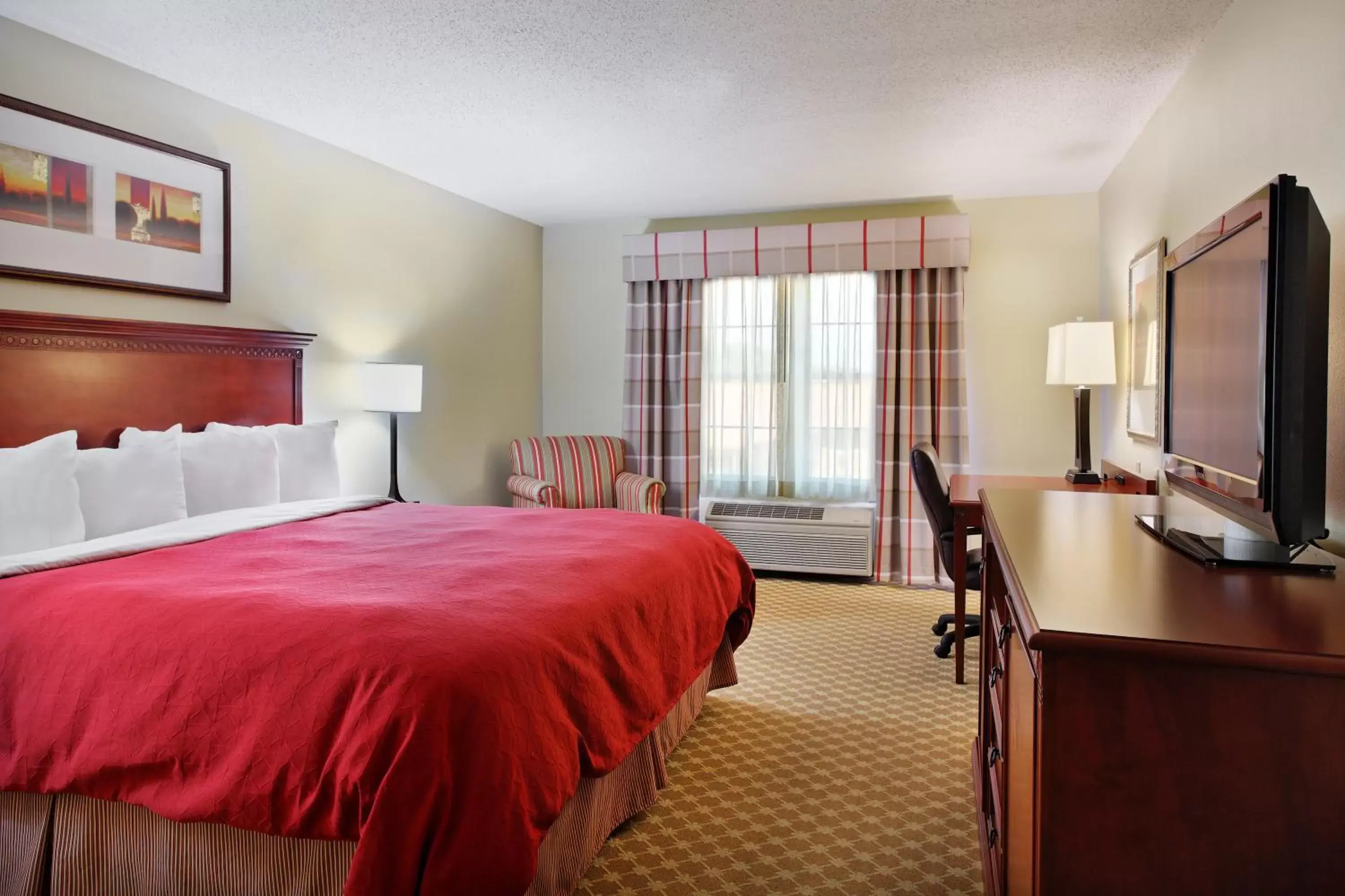 Bed in Country Inn & Suites by Radisson, Rock Falls, IL