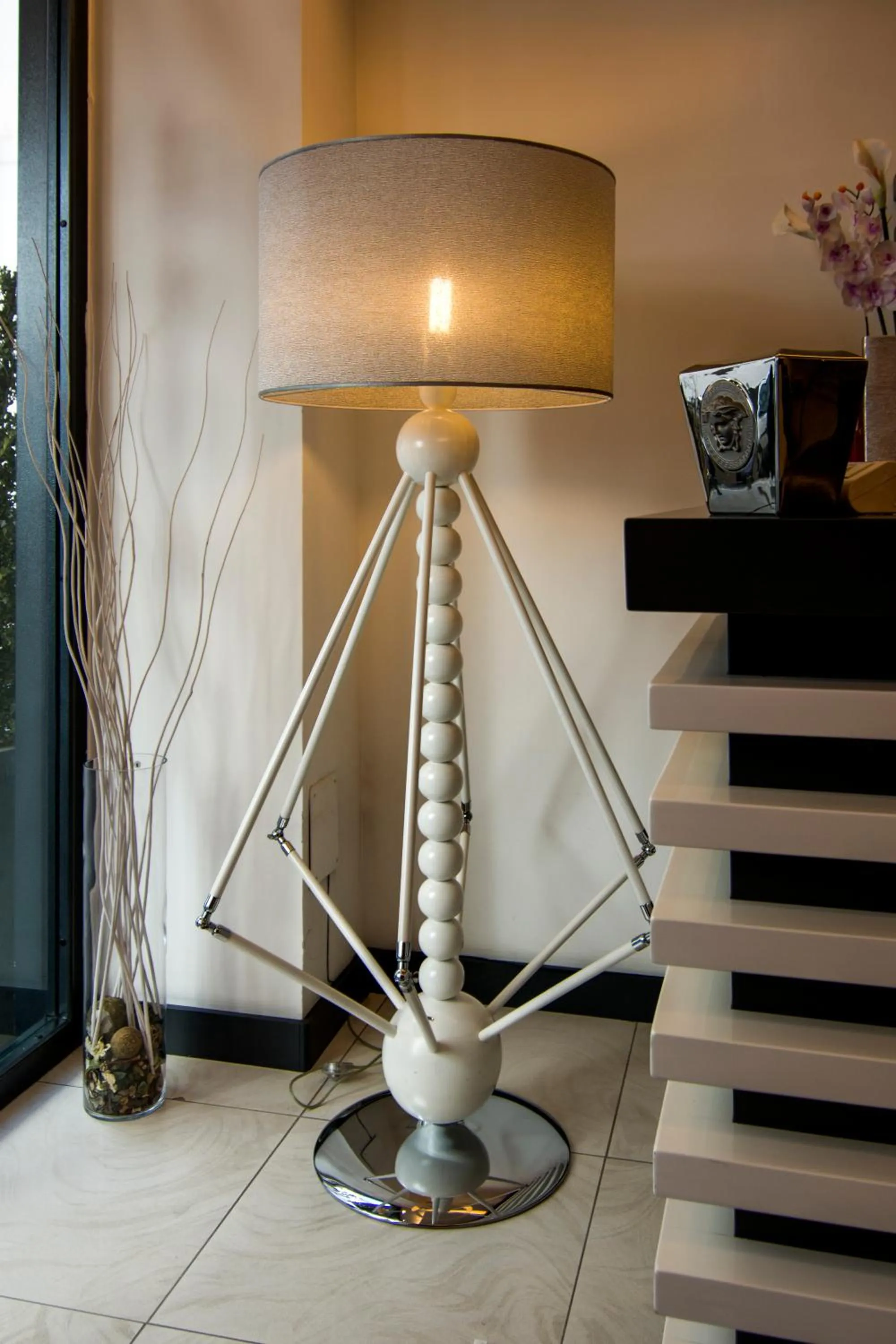 Decorative detail in Golden Hotel