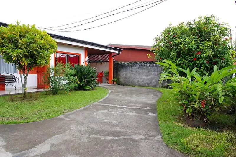 Garden view in Hotel Your House