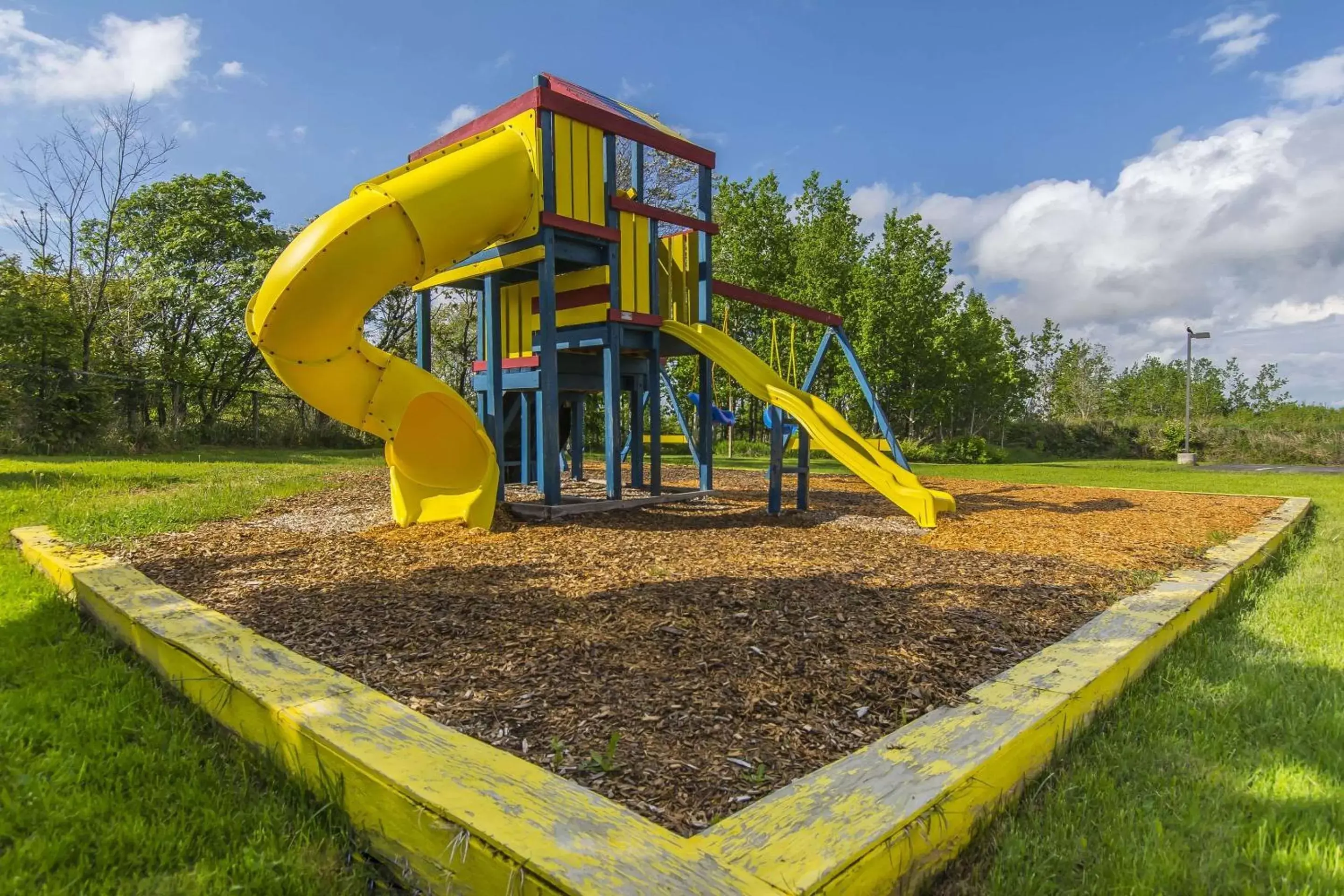 Other, Children's Play Area in Quality Inn Riviere-Du-Loup