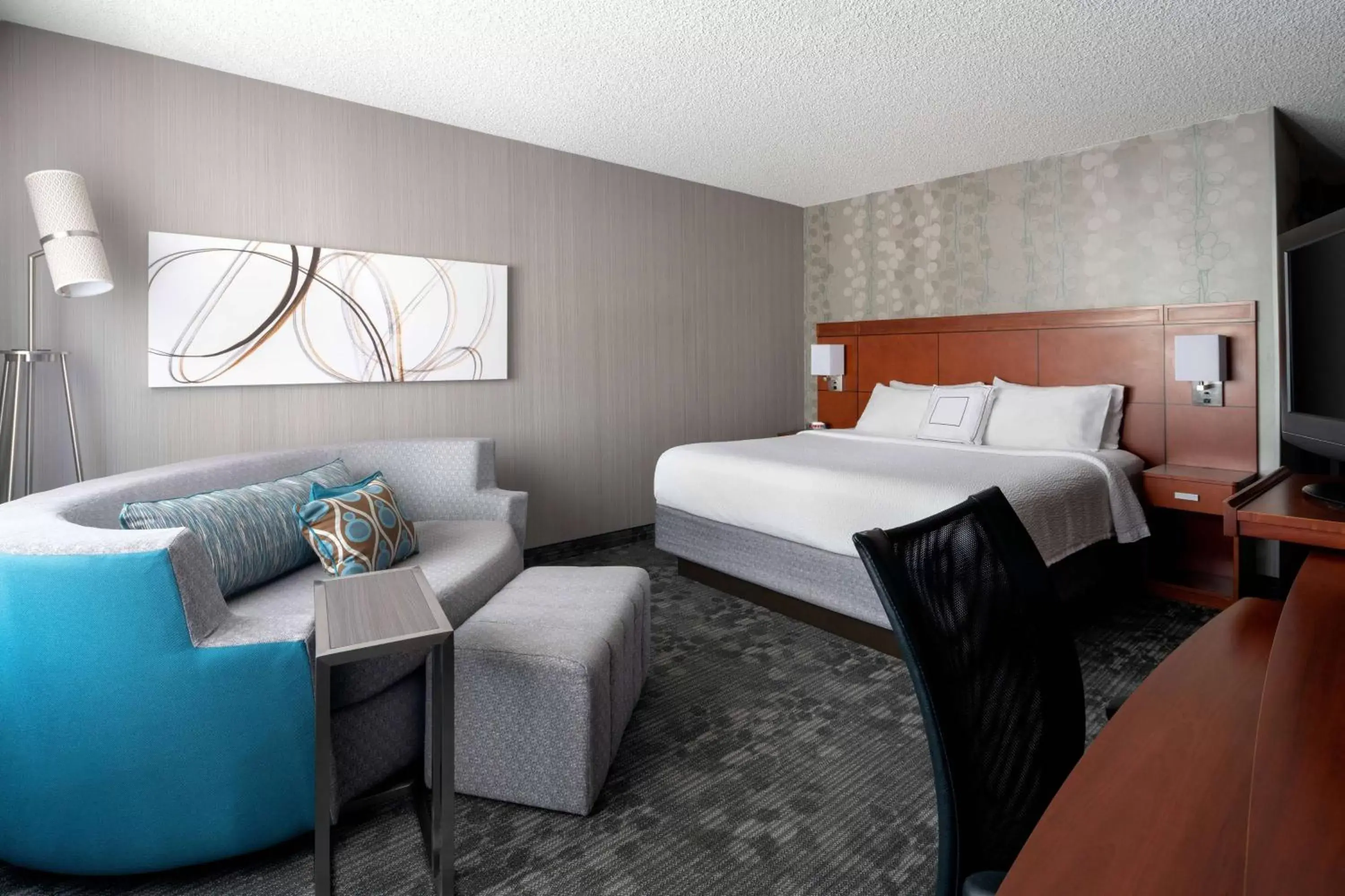 Photo of the whole room, Bed in Sonesta Select Camarillo Photo of the whole room, Bed in Sonesta Select Camarillo