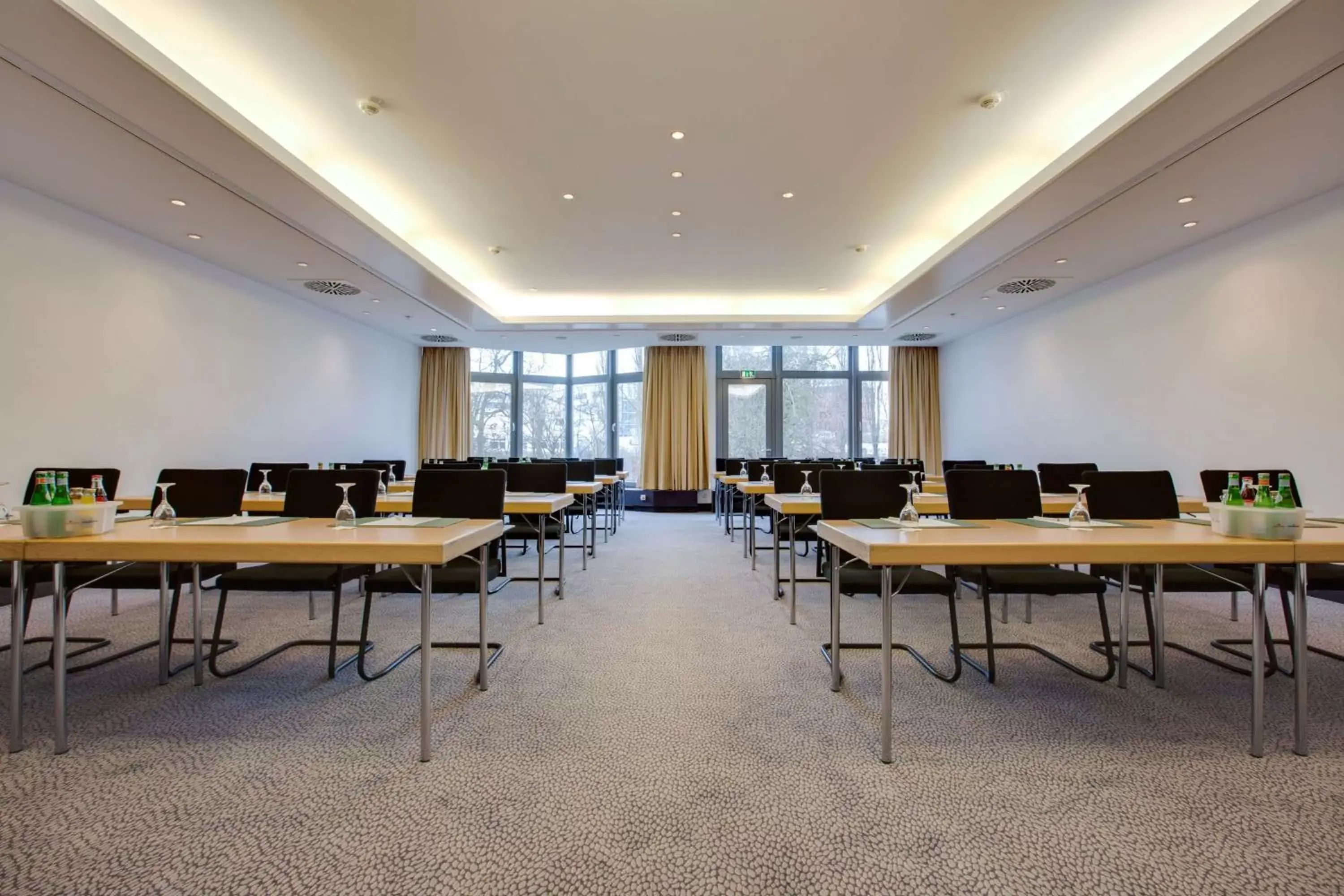 Meeting/conference room in Park Inn by Radisson Lübeck