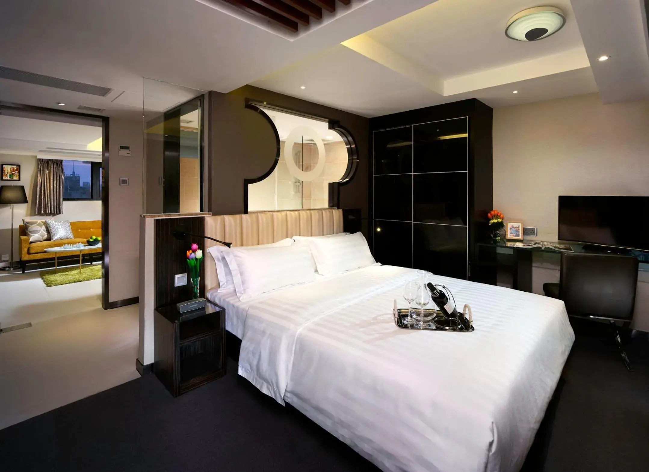 Photo of the whole room, Bed in Popway Hotel