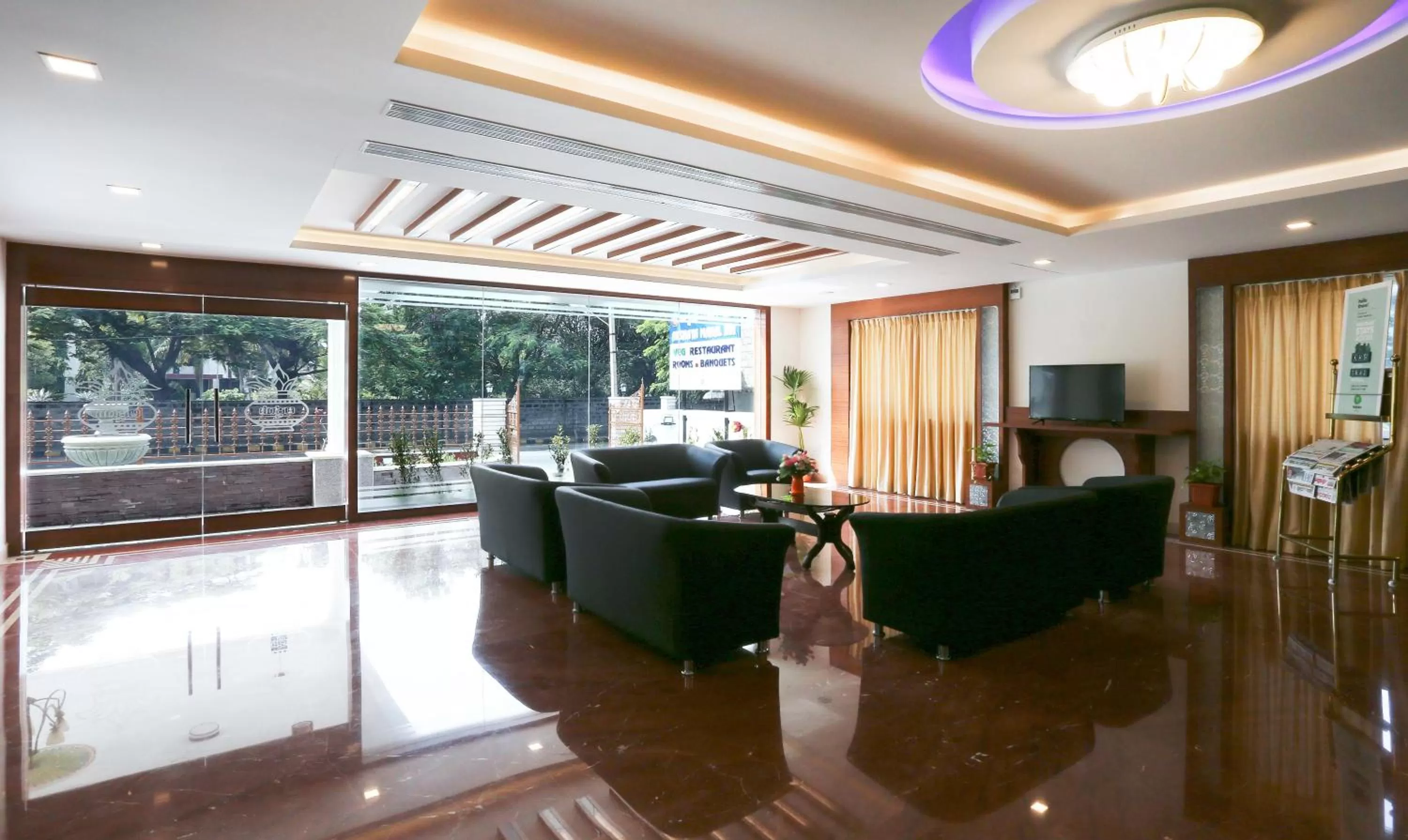 Seating area in Treebo Premium Akshaya Mahal Inn