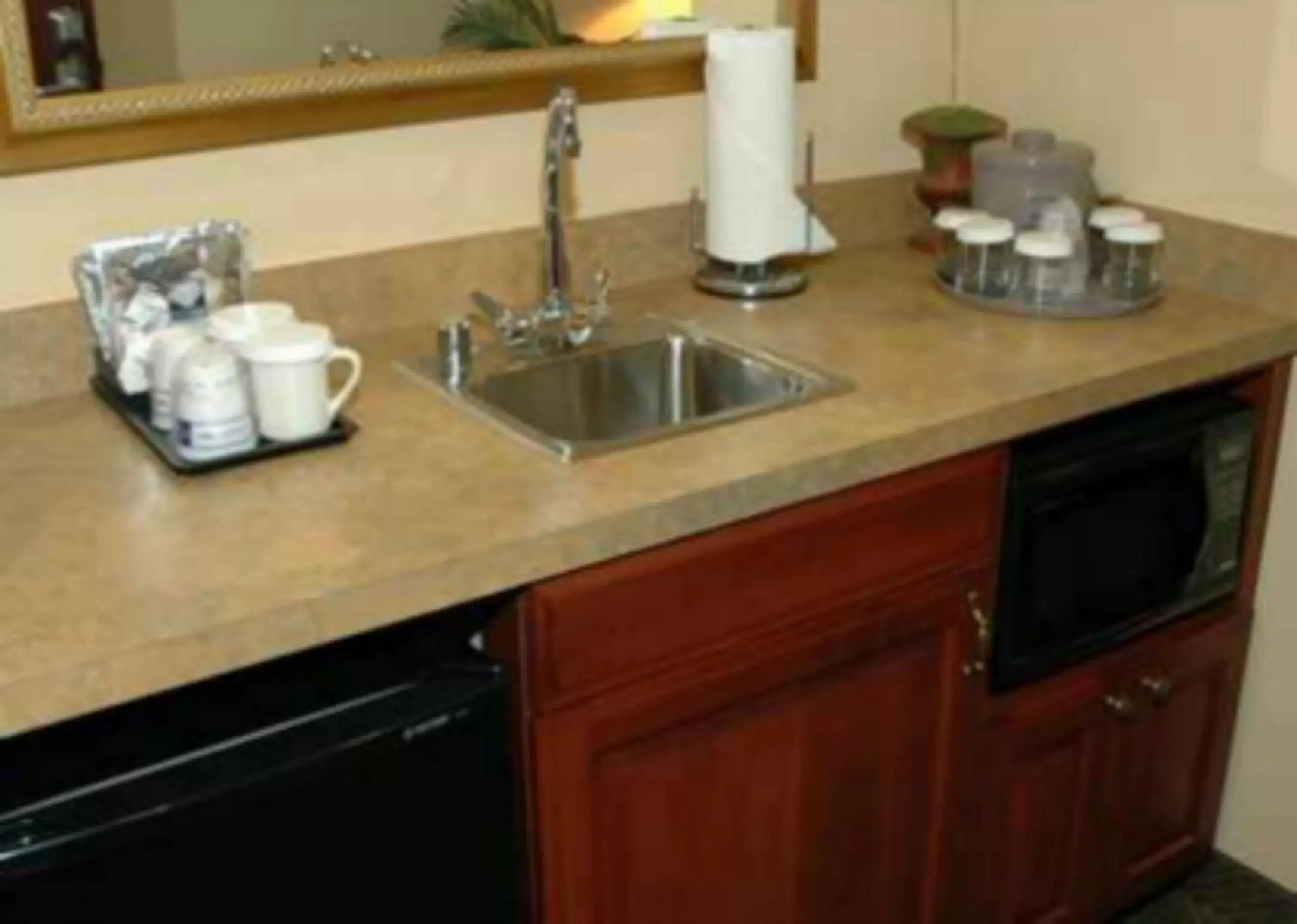 Kitchen or kitchenette, Kitchen/Kitchenette in Hampton Inn & Suites Stillwater
