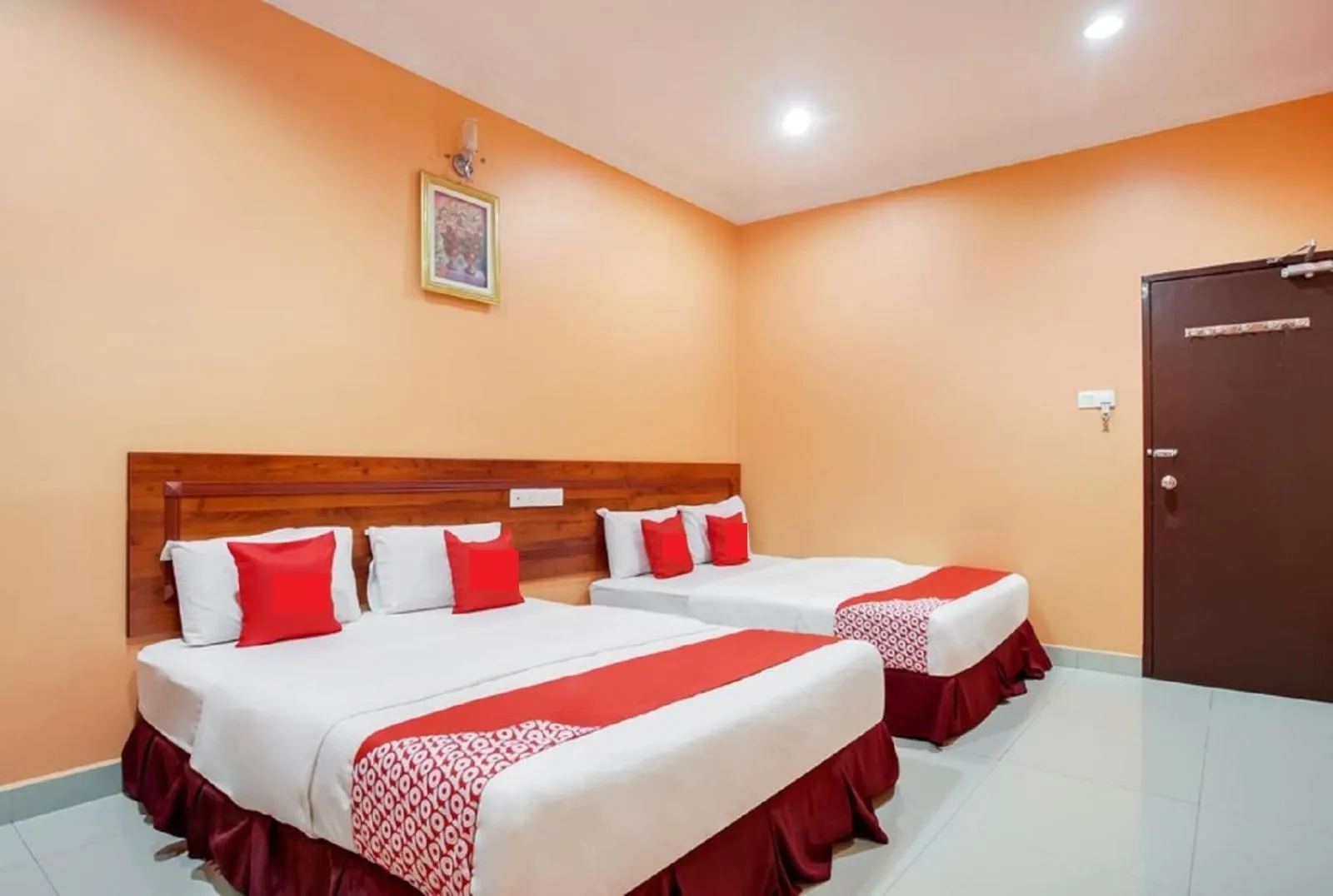 Bed in My Town Hotel