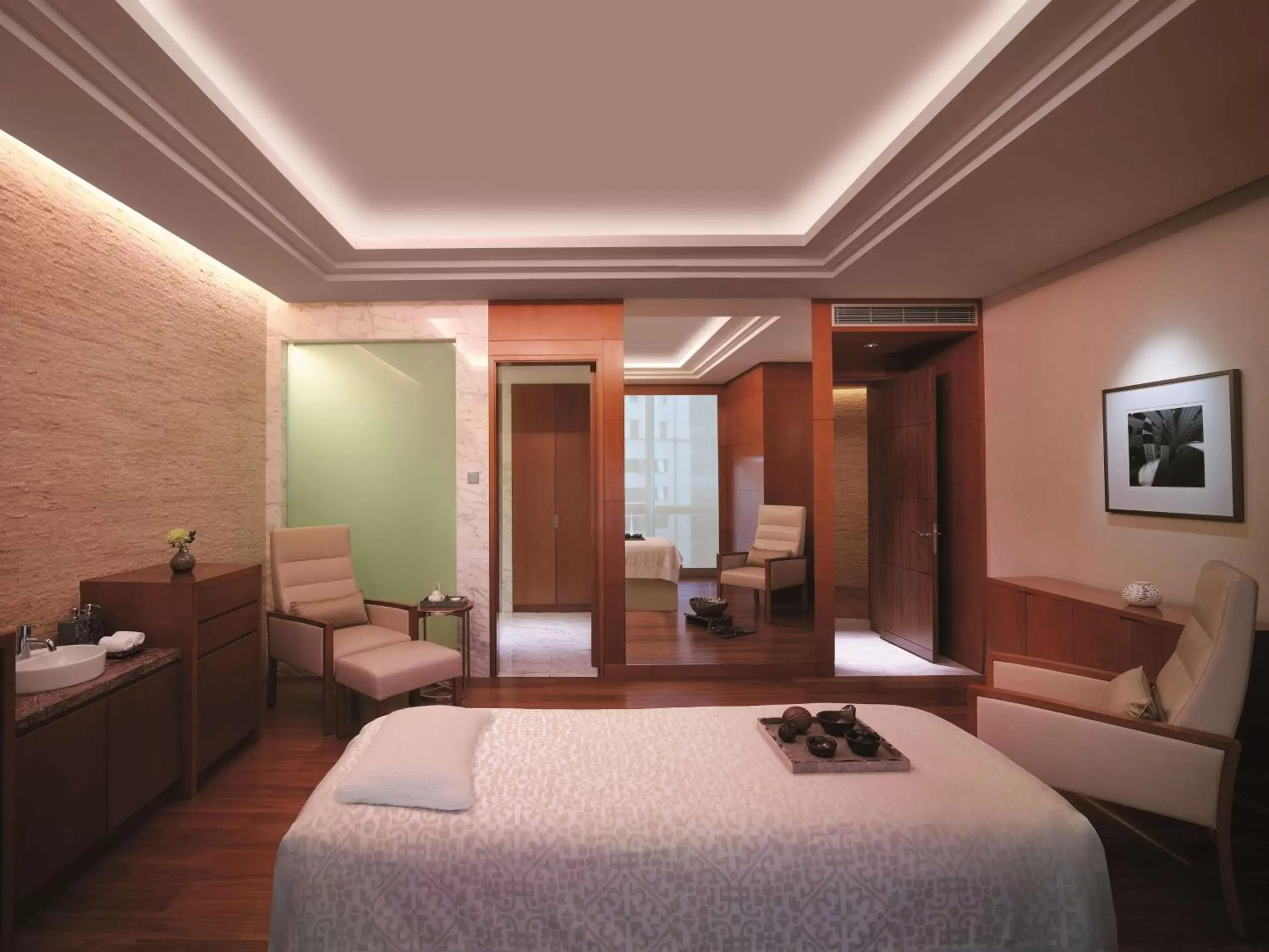 Spa and wellness centre/facilities, Bed in Grand Hyatt Kuala Lumpur