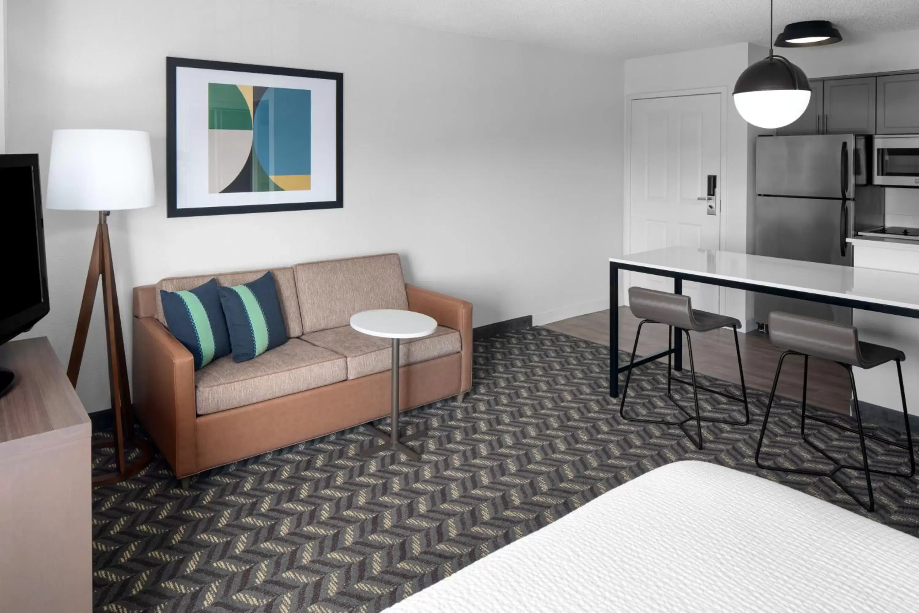 Queen Studio with Sofa Bed in Residence Inn by Marriott Tysons