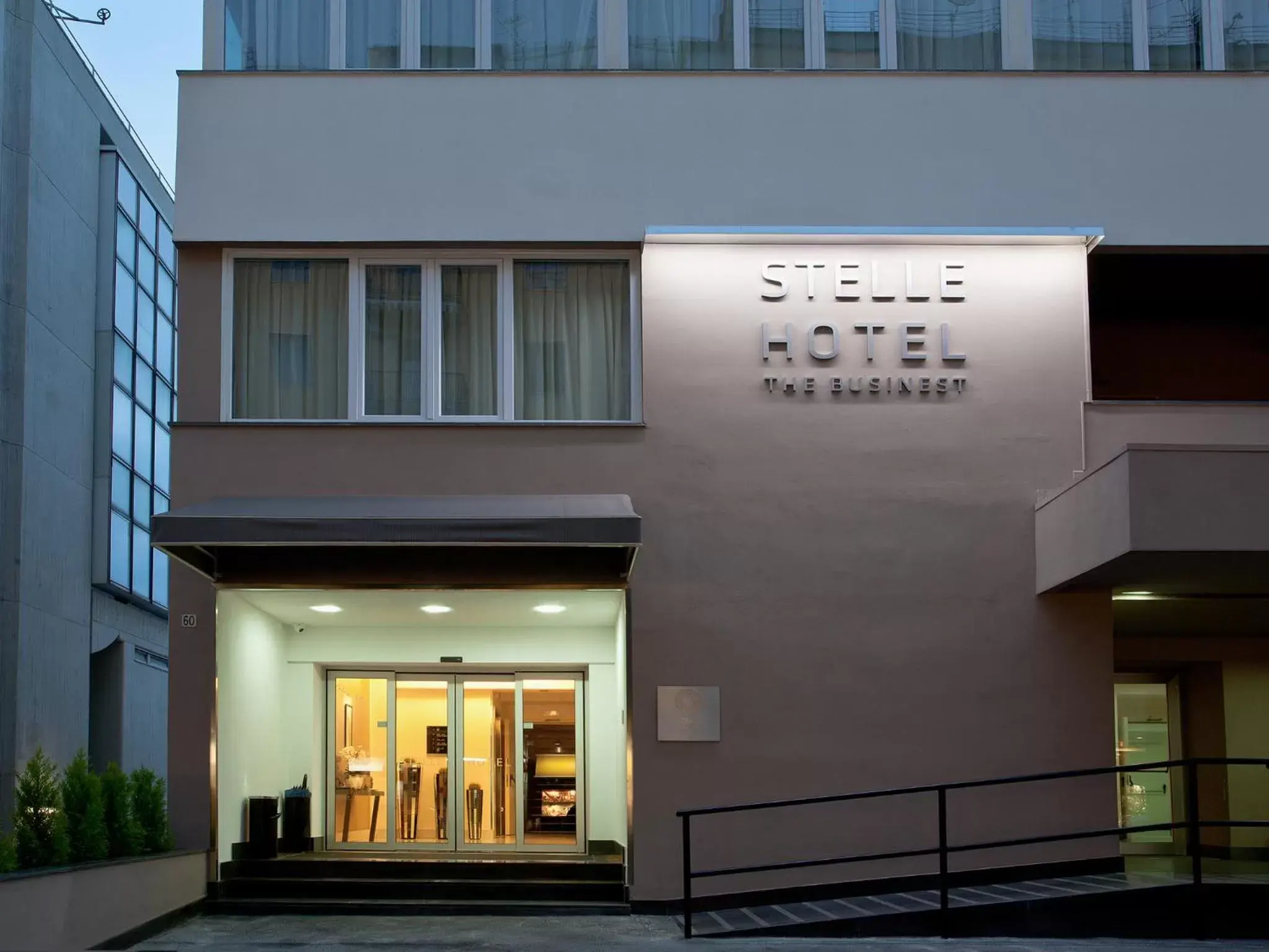 Facade/entrance in Stelle Hotel The Businest