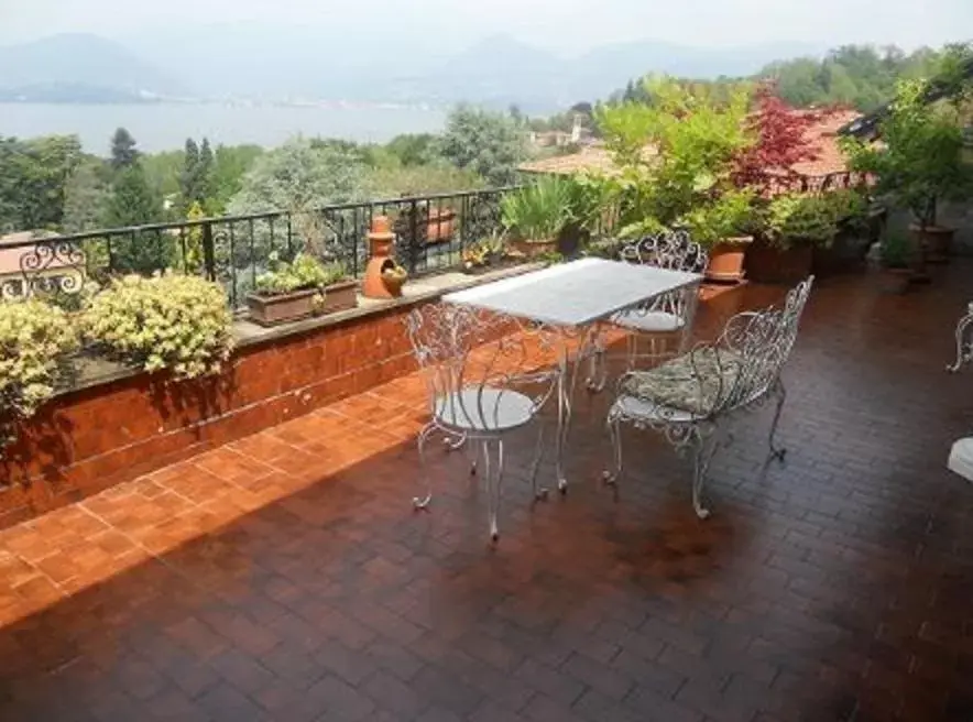 Balcony/Terrace in Terrazza con Vista Grande