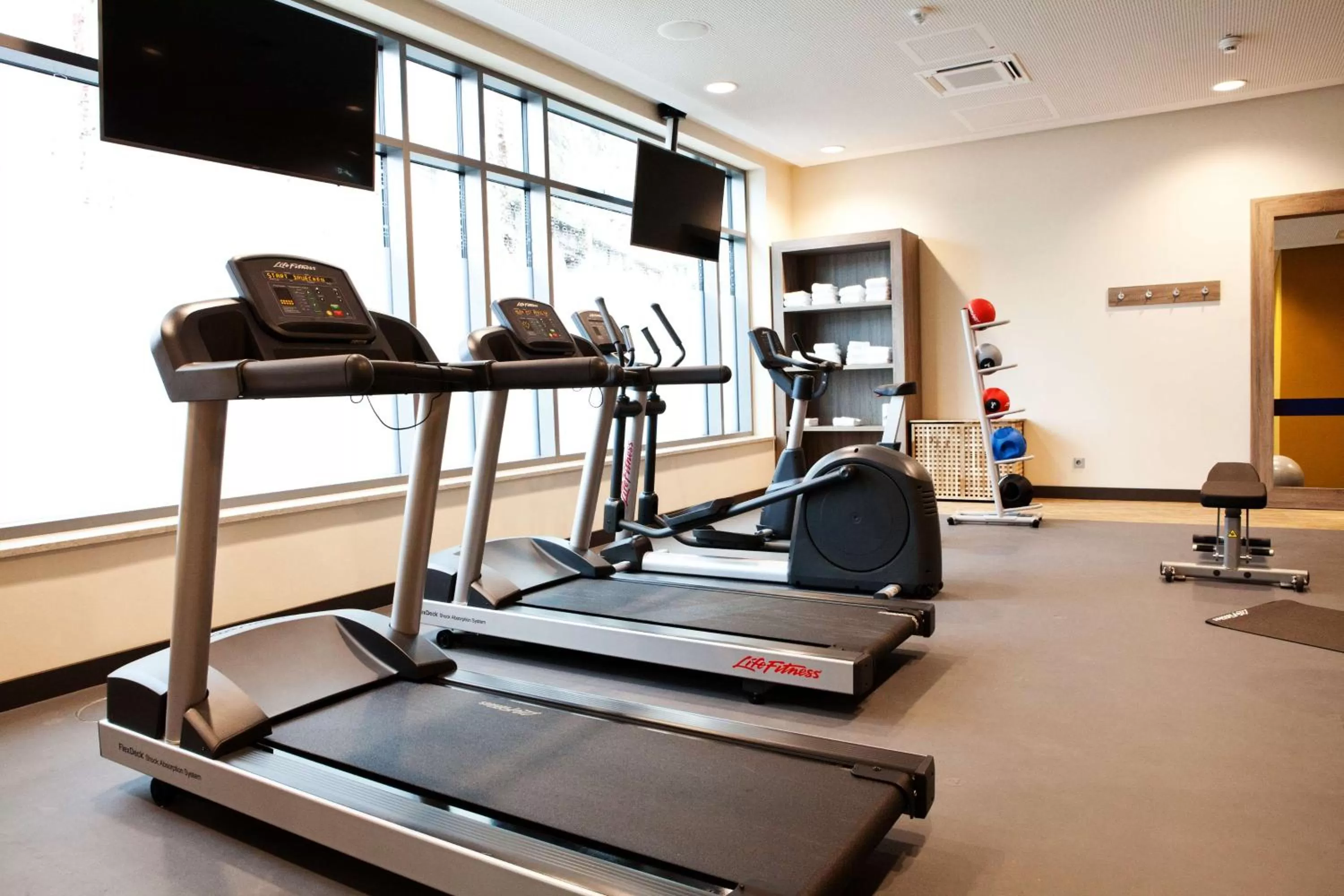 Fitness centre/facilities in Hampton By Hilton Dortmund Phoenix See