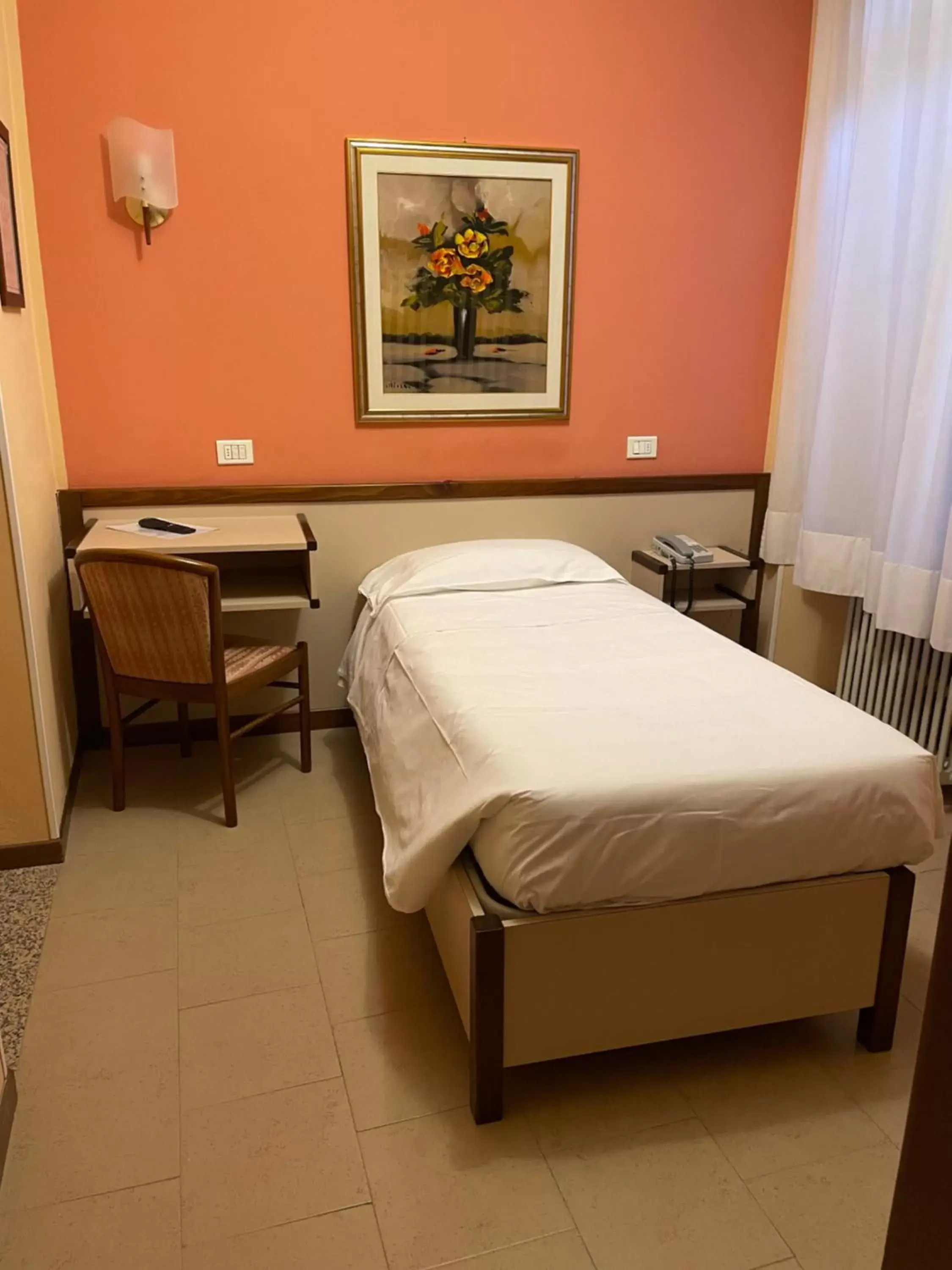 Bed in Bes Hotel Papa San Pellegrino Terme