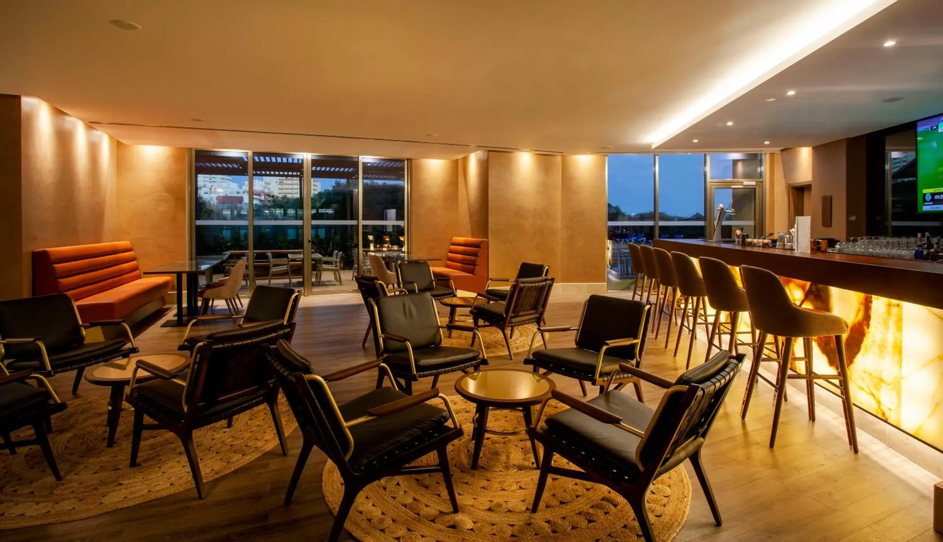 Restaurant/Places to Eat in TURIM Presidente Hotel