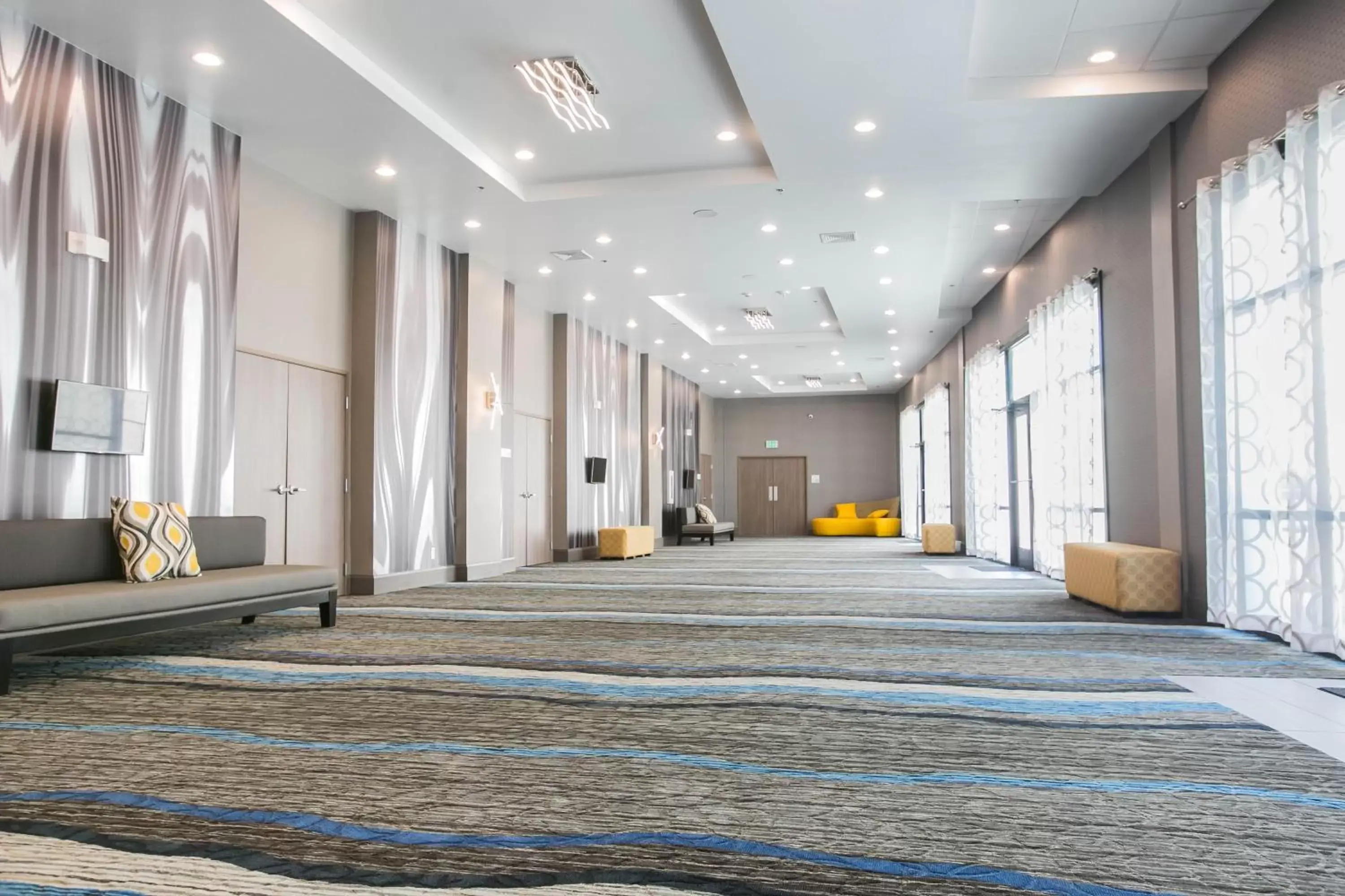 Lobby or reception in Holiday Inn Longview - North, an IHG Hotel