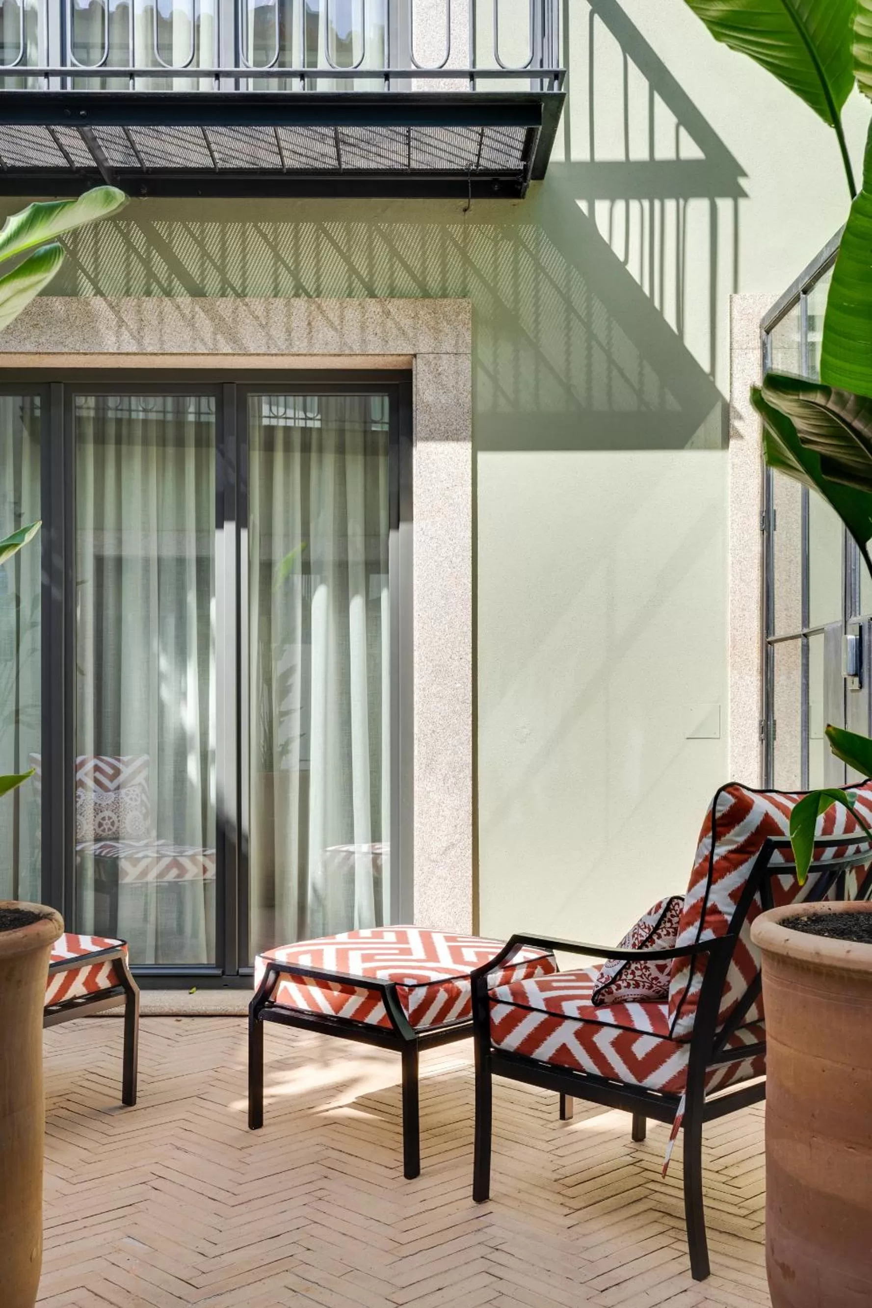 Portie Deluxe Suites by DA'HOME