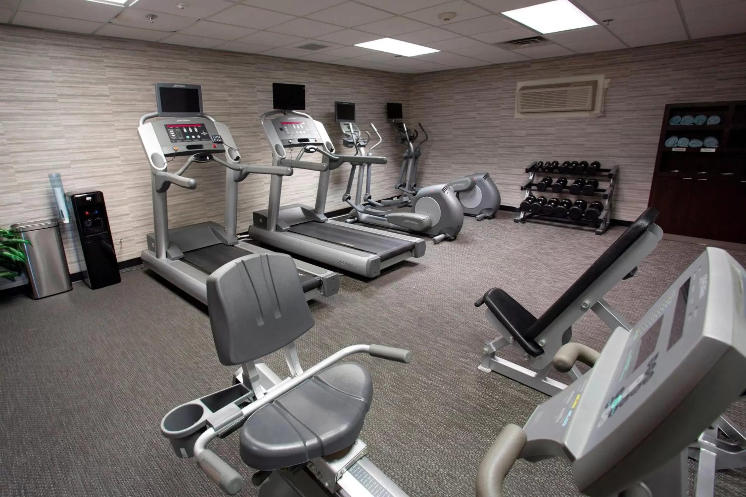 Fitness centre/facilities, Fitness Center/Facilities in Courtyard Montgomery