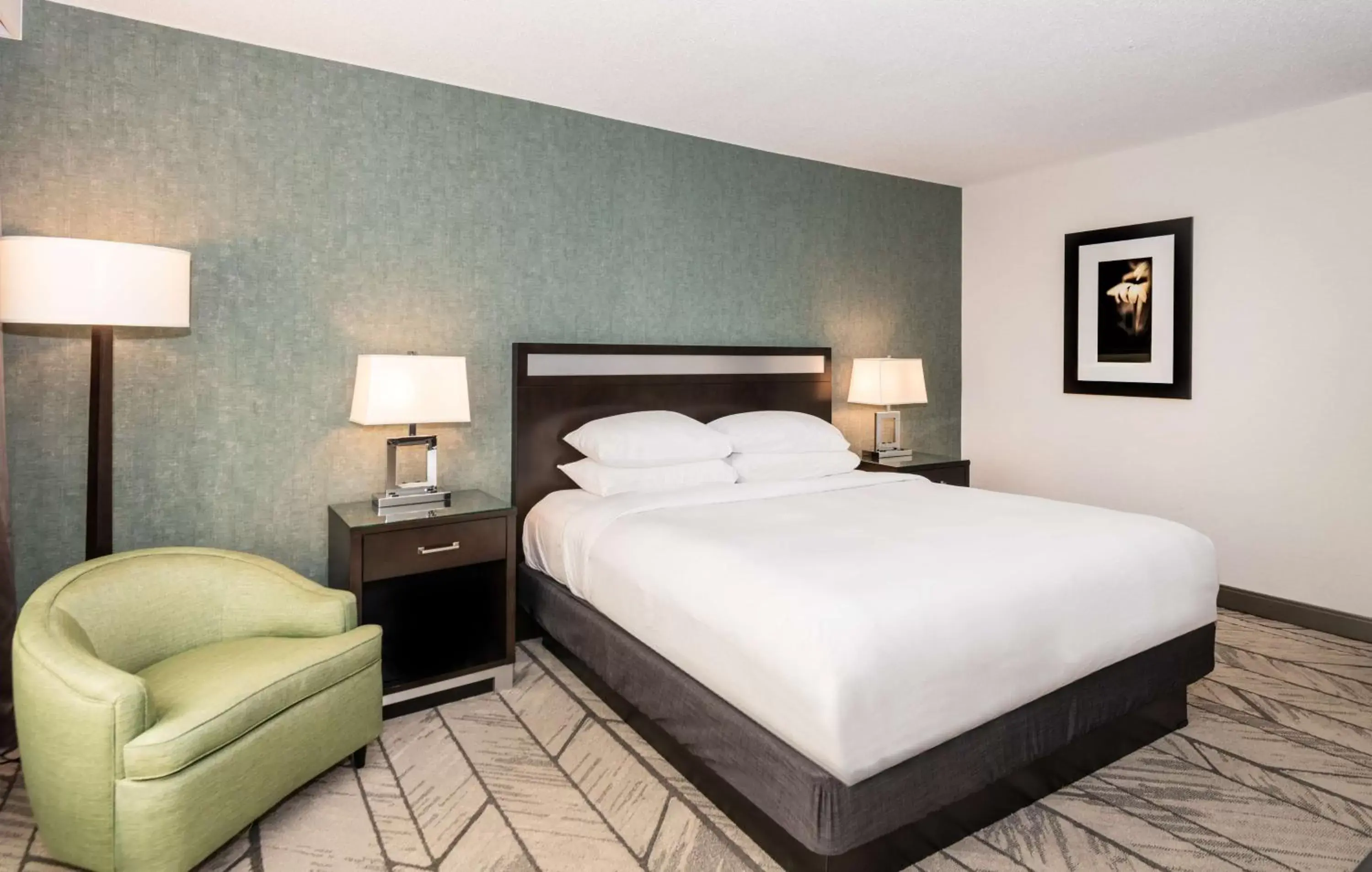 Bed in DoubleTree by Hilton Newark Penn Station, NJ