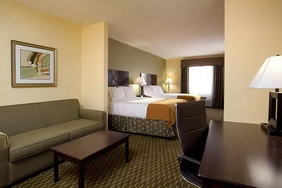 Bedroom in Holiday Inn Express and Suites Saint Augustine North, an IHG Hotel