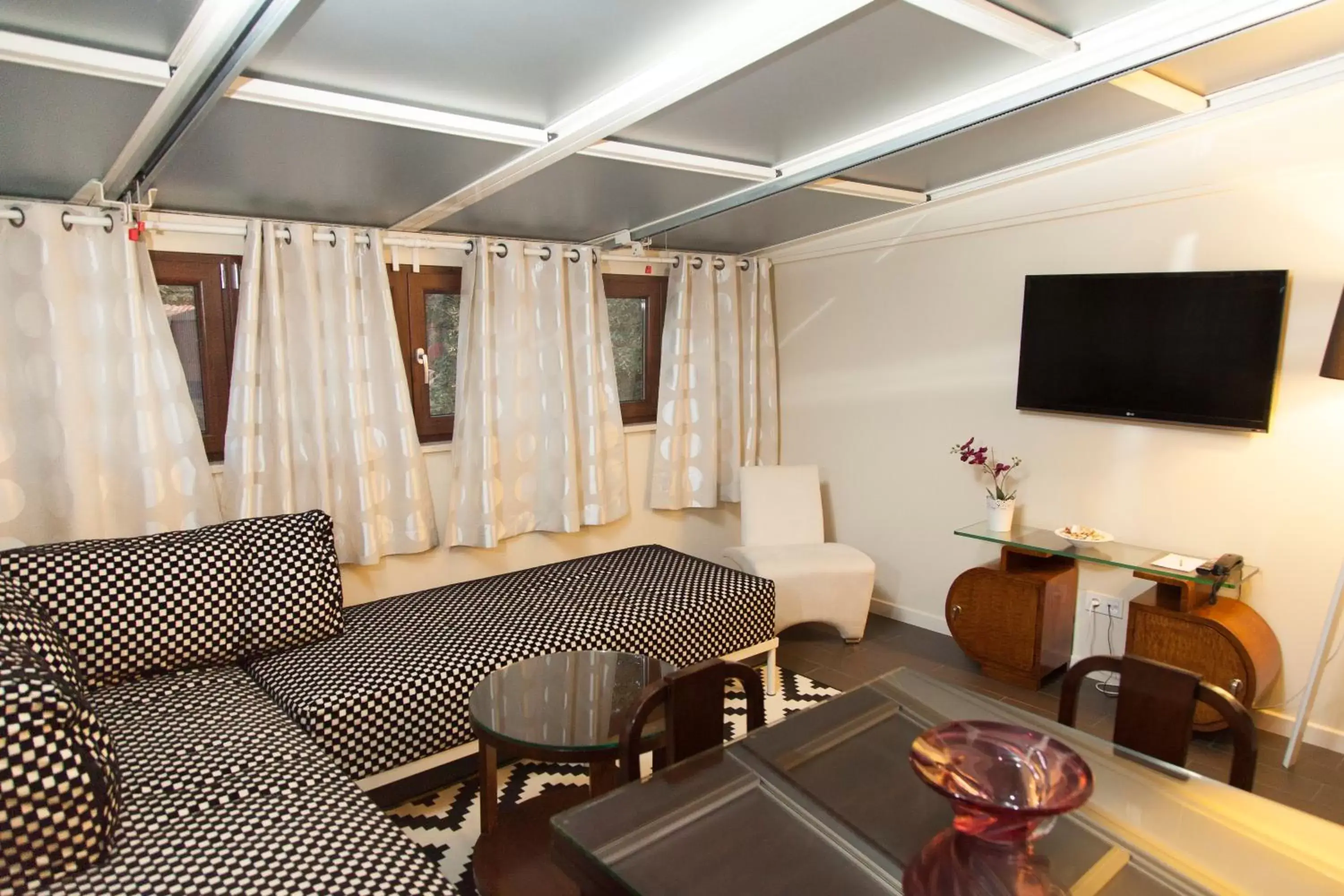 Living room, Seating Area in Villa Pera Suite Hotel