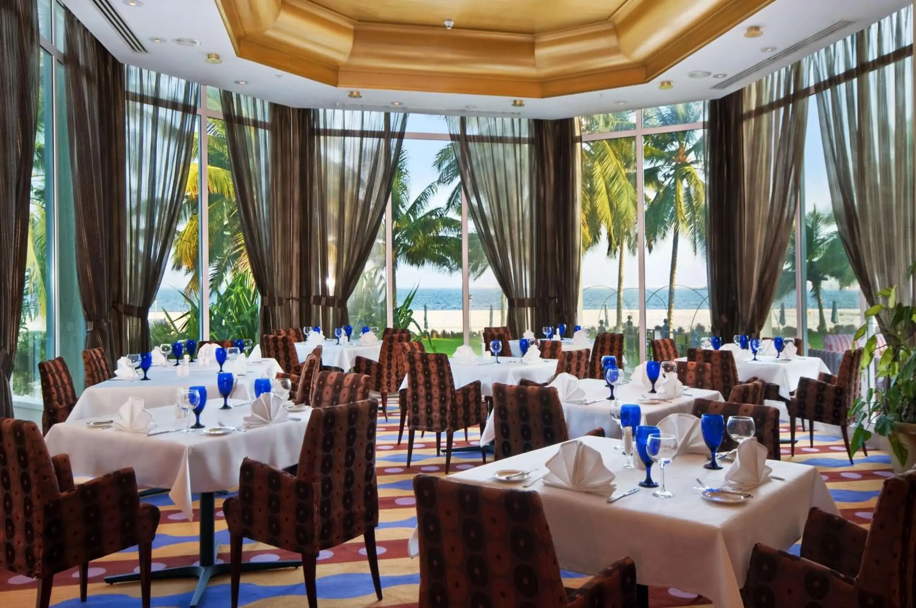 Restaurant/Places to Eat in Hilton Salalah Resort