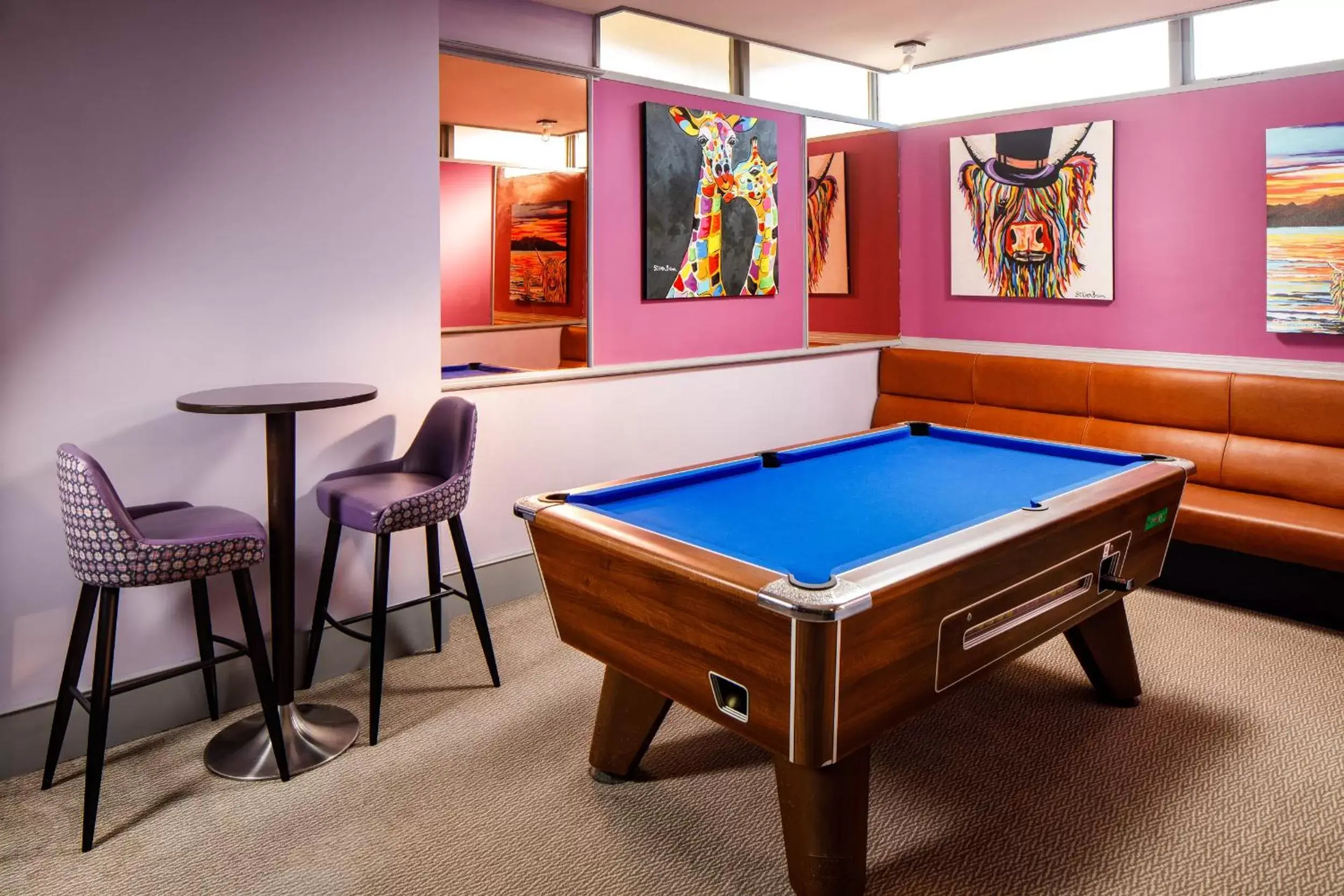 Lounge or bar, Billiards in Mercure Ayr Hotel