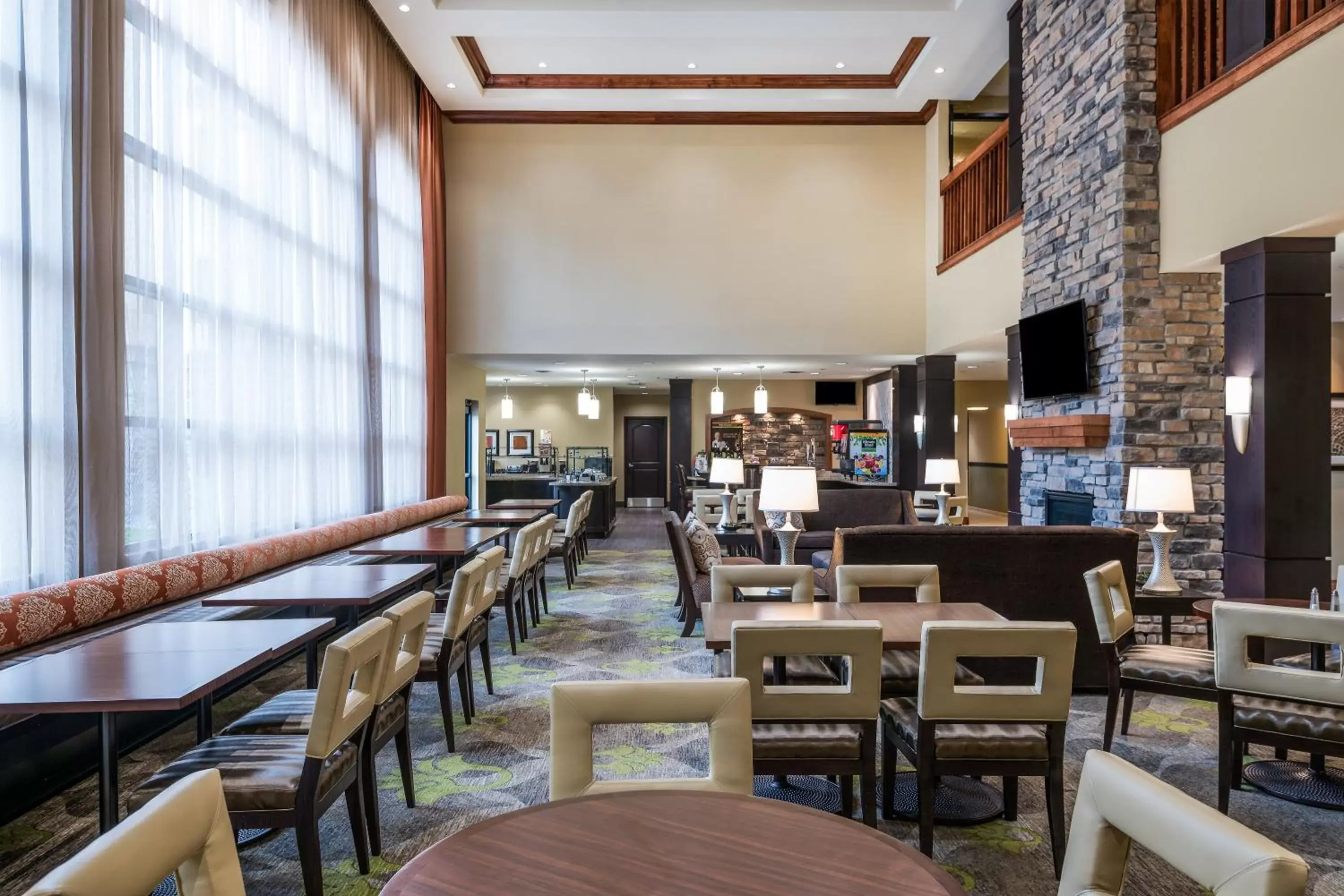Decorative detail, Restaurant/Places to Eat in Staybridge Suites Eau Claire - Altoona, an IHG Hotel