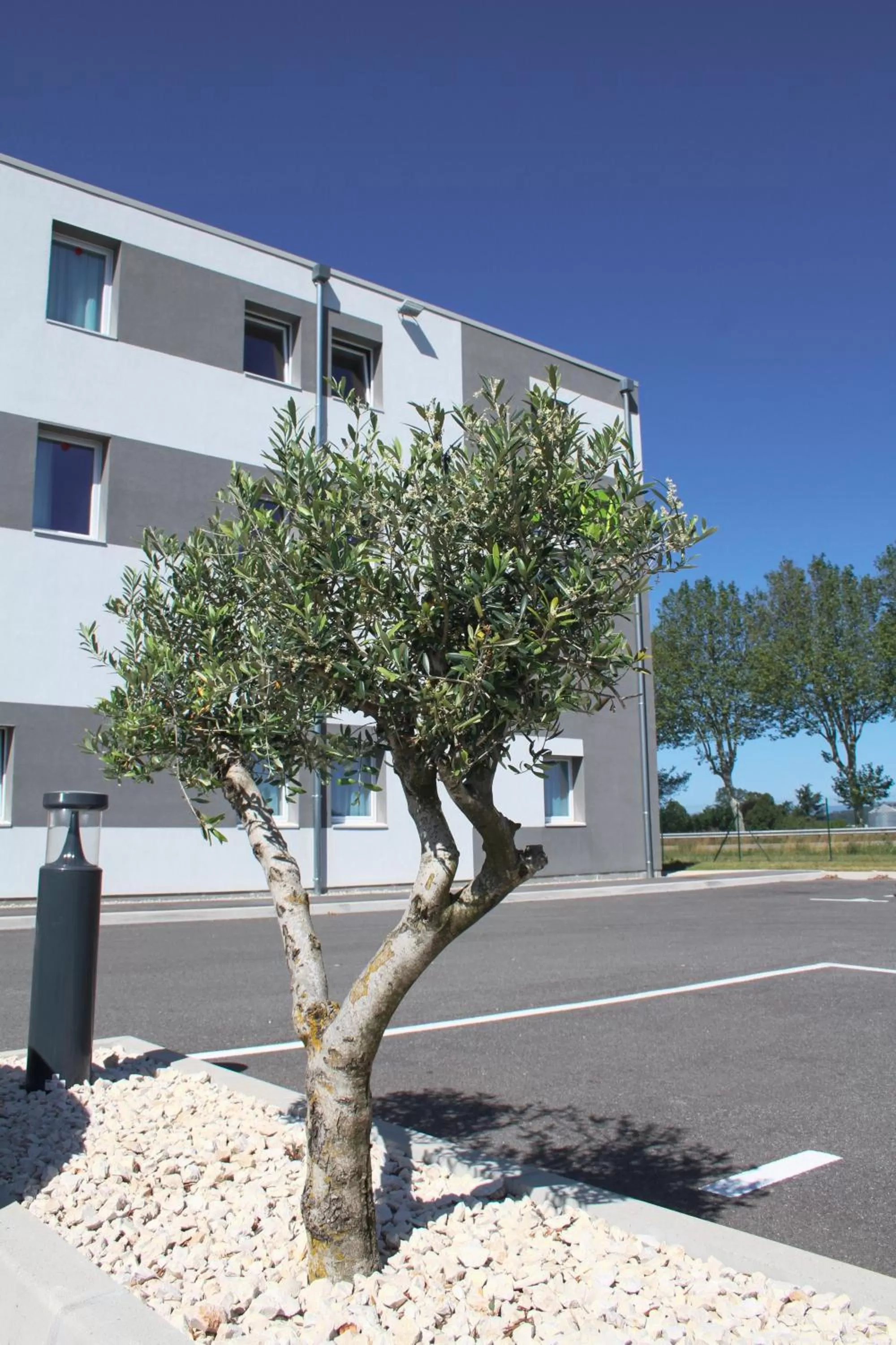 Property building in B&B HOTEL Valence TGV Romans