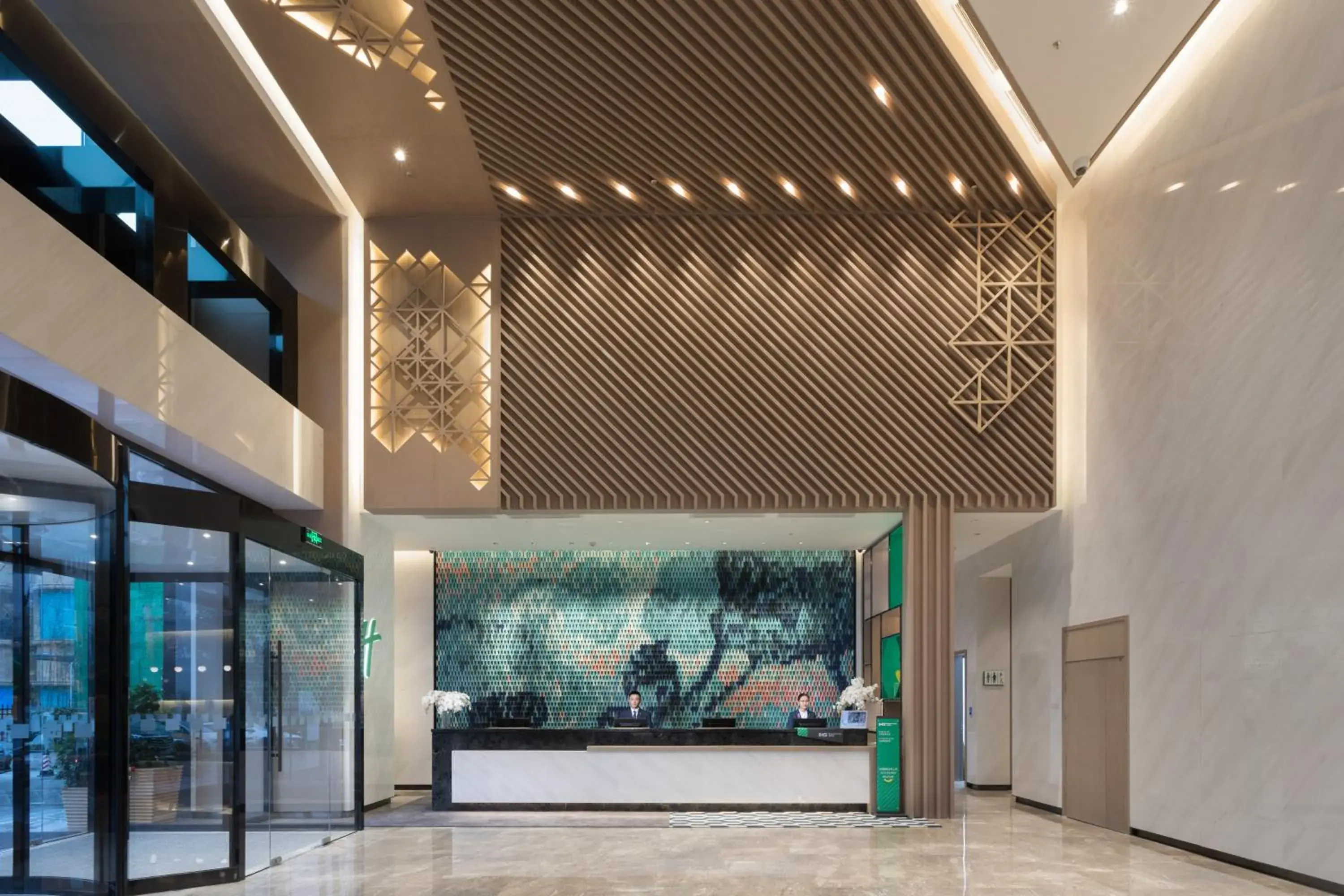 Property building, Lobby/Reception in Holiday Inn Guiyang City Center, an IHG Hotel