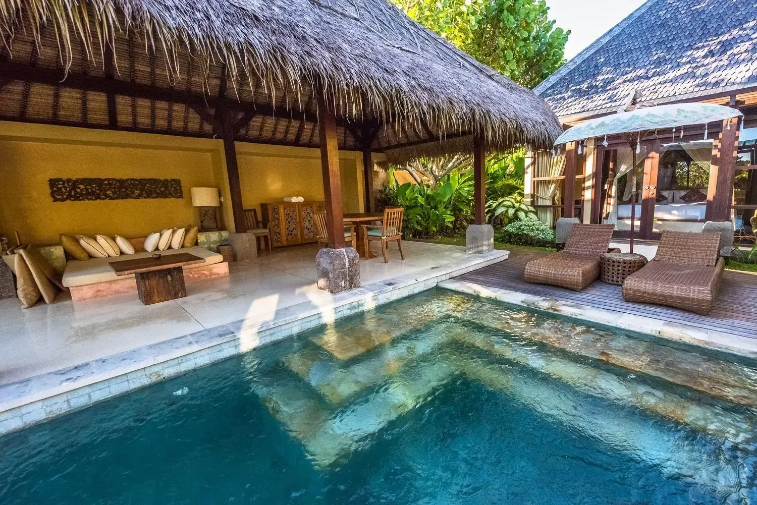 Swimming pool in WakaGangga Swimming pool in WakaGangga