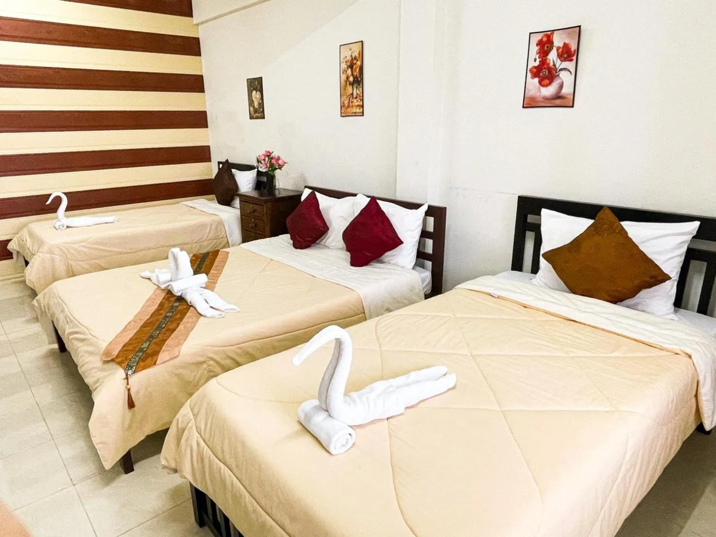 Bed in Rueangrat Hotel