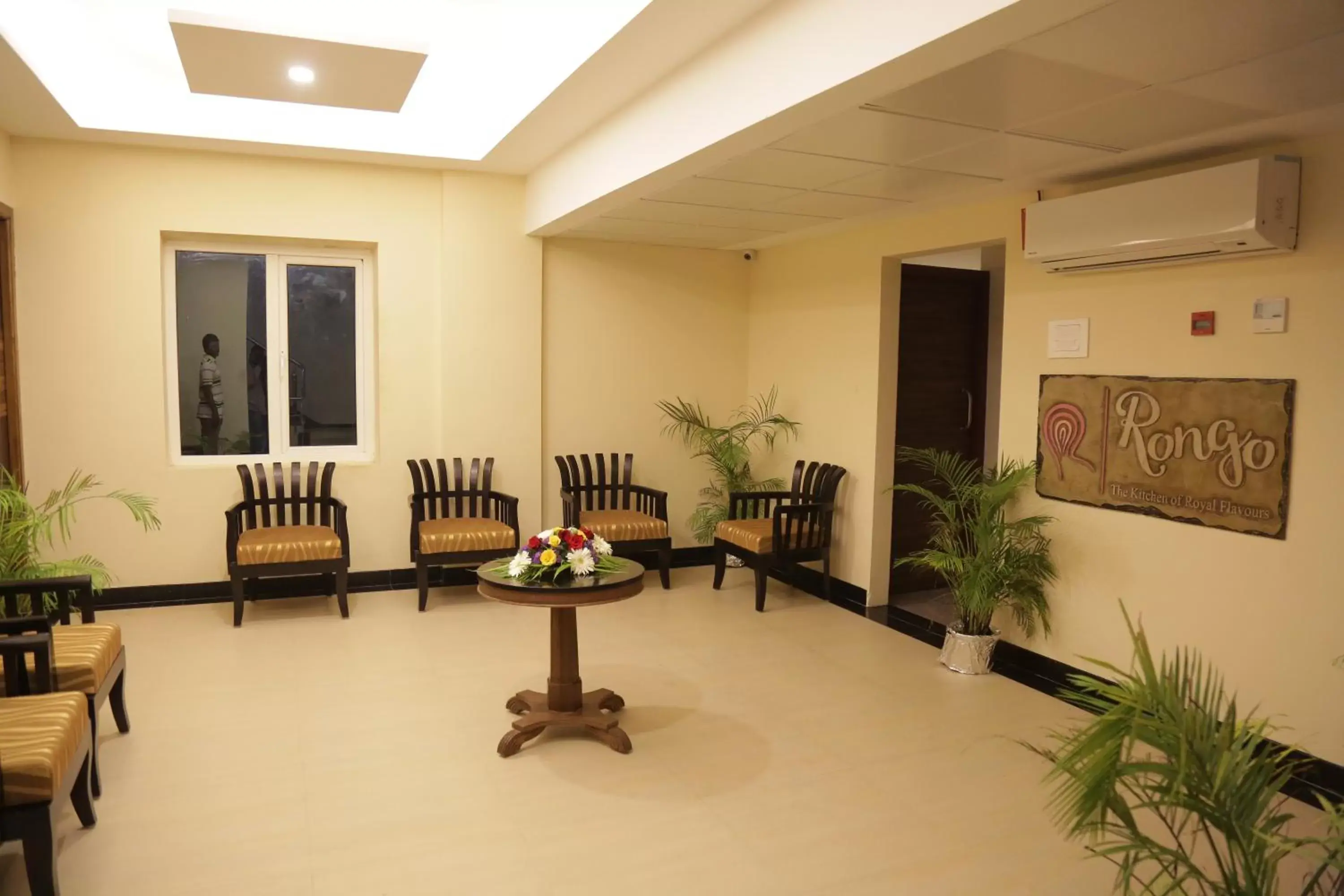 Property building in Rangalaya Royal Property building in Rangalaya Royal