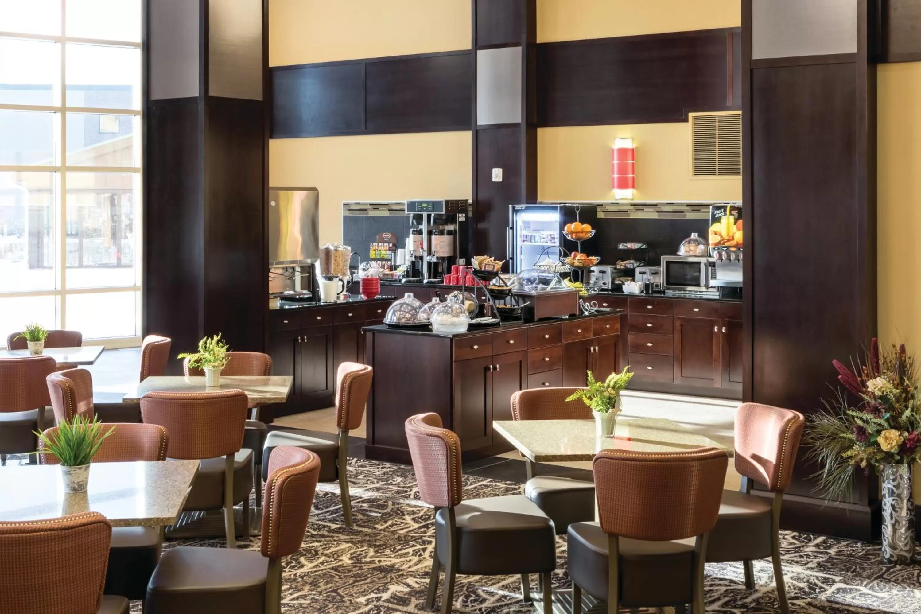 Restaurant/places to eat in ClubHouse Hotel & Suites Fargo