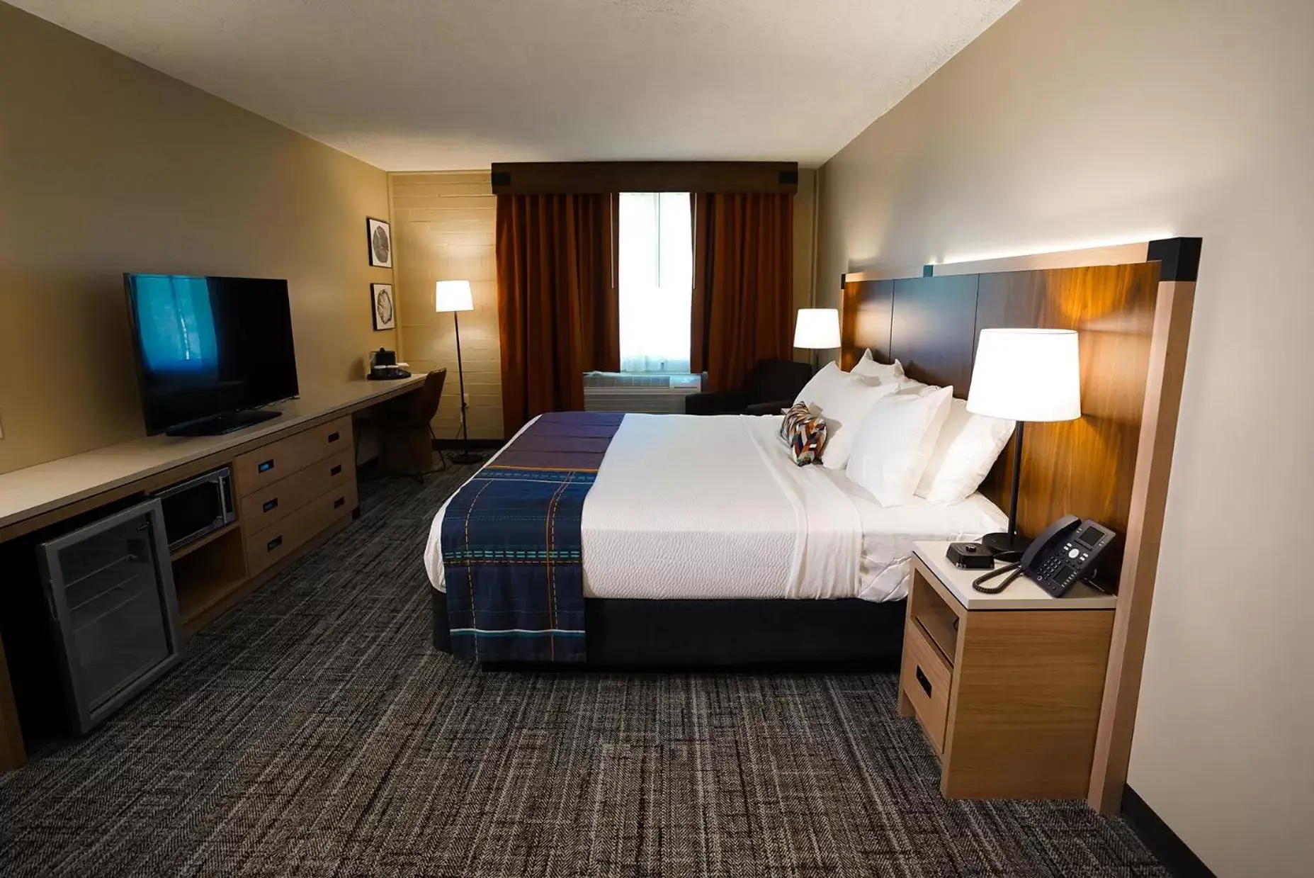 Bedroom in Sawmill Creek by Cedar Point Resorts