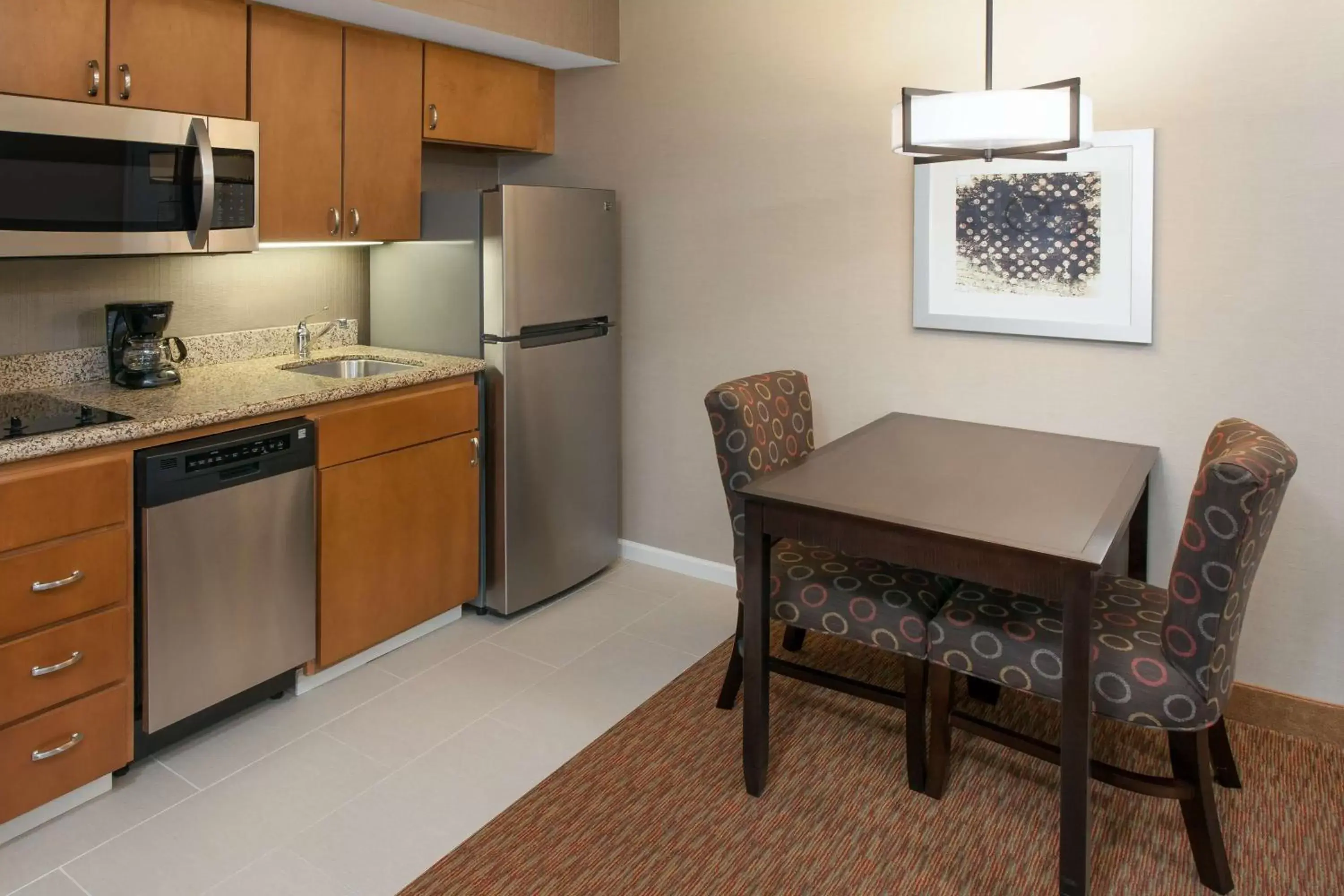 Kitchen or kitchenette, Kitchen/Kitchenette in Homewood Suites Lafayette