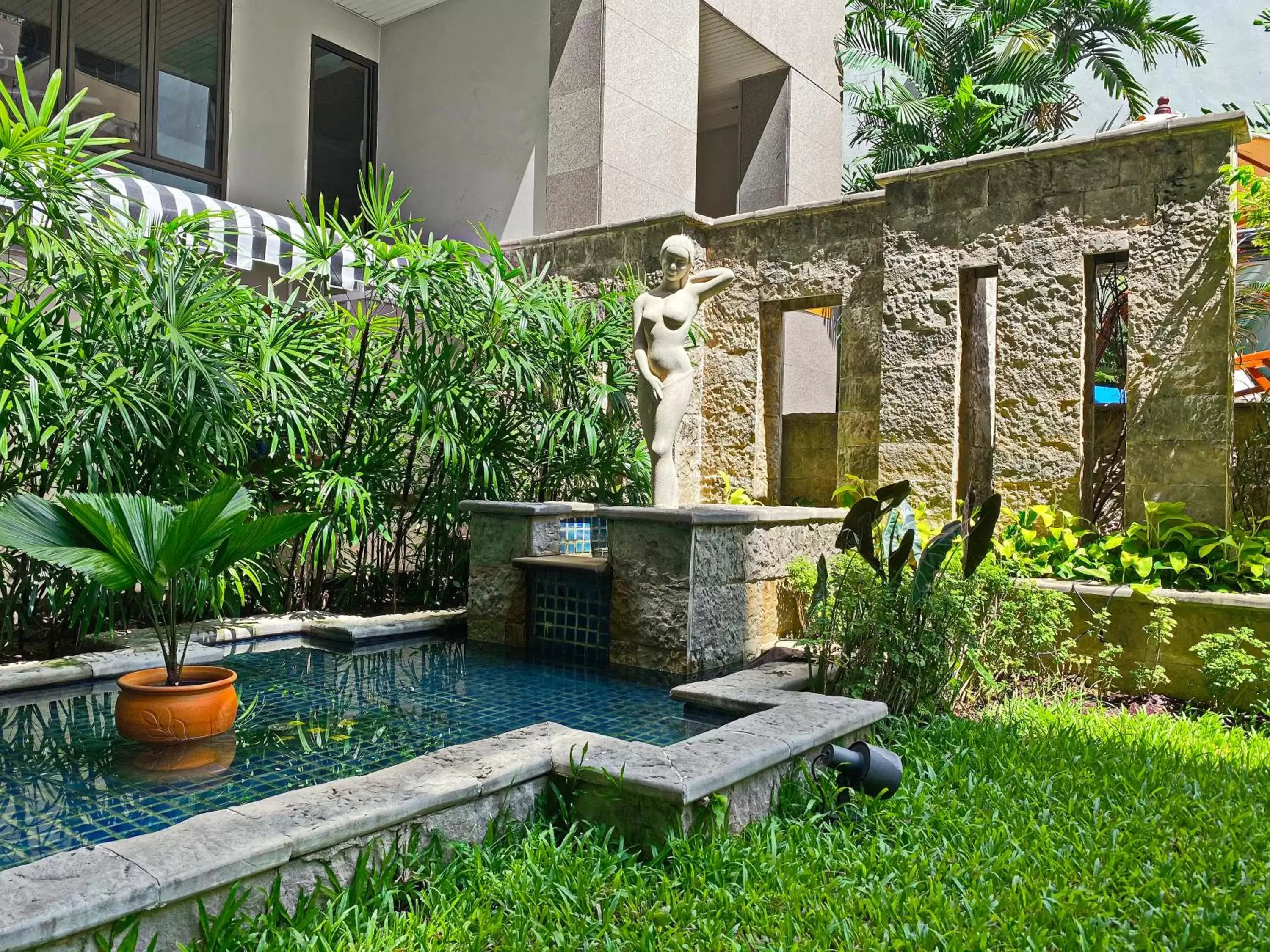 Garden in Silom Serene A Boutique Hotel - SHA Extra Plus