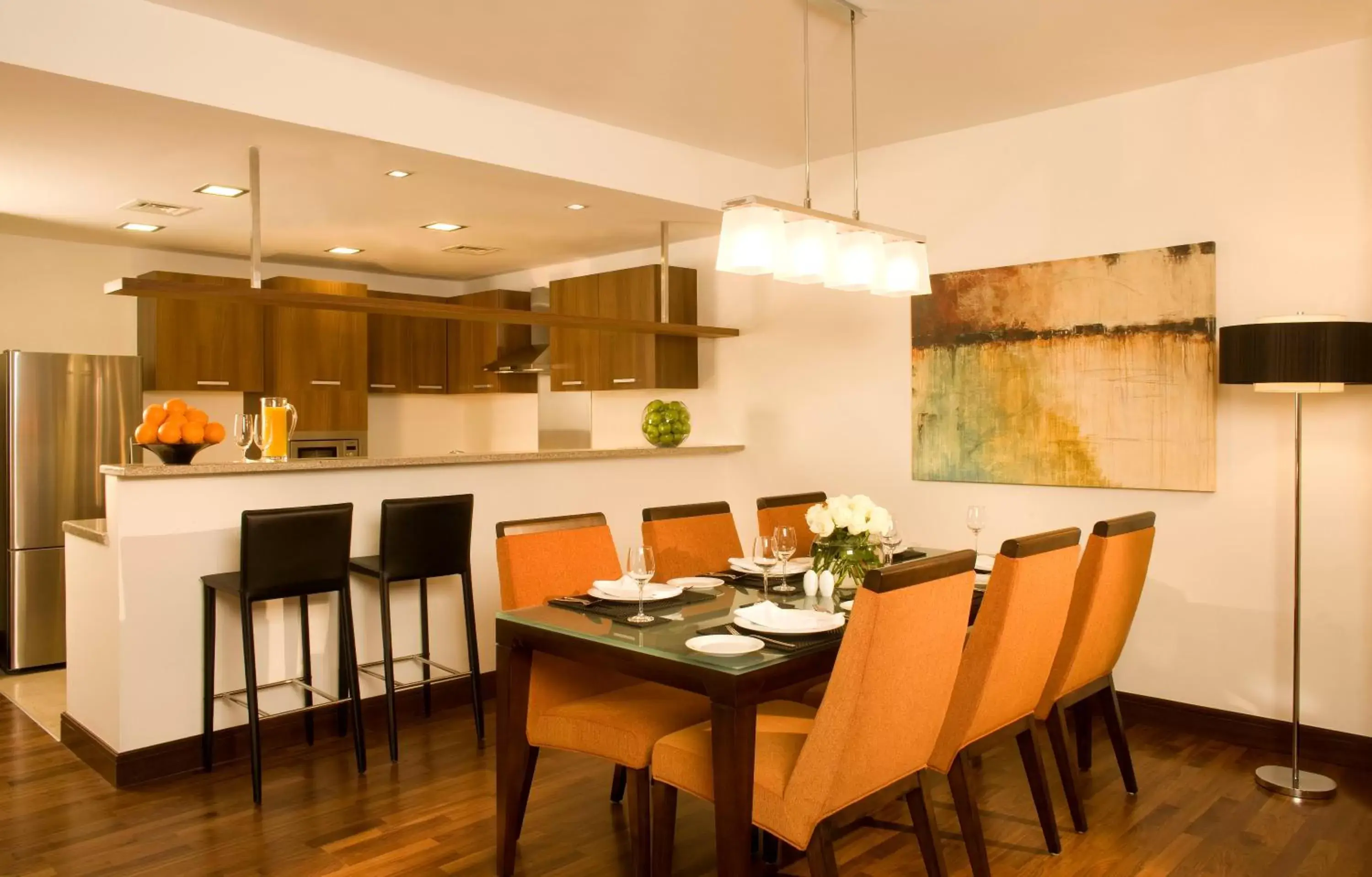 Kitchen or kitchenette, Kitchen/Kitchenette in La Suite Dubai Hotel & Apartments