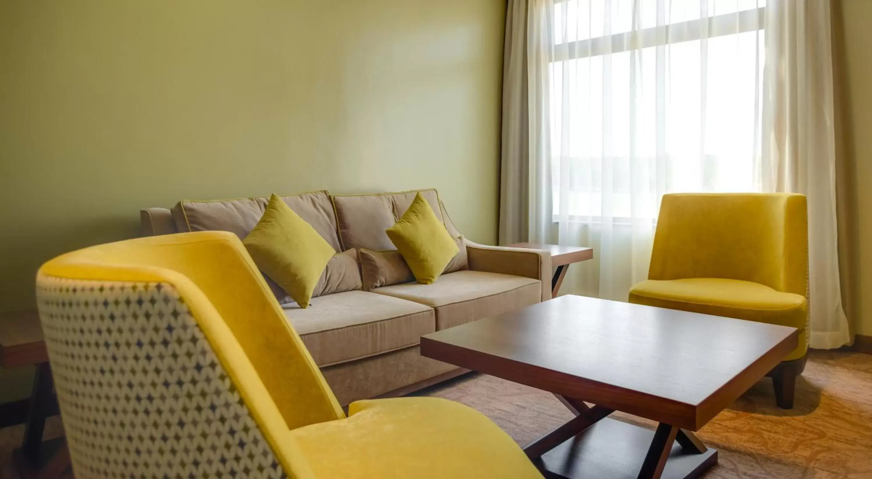 Living room, Seating Area in Tamarind Tree Hotel