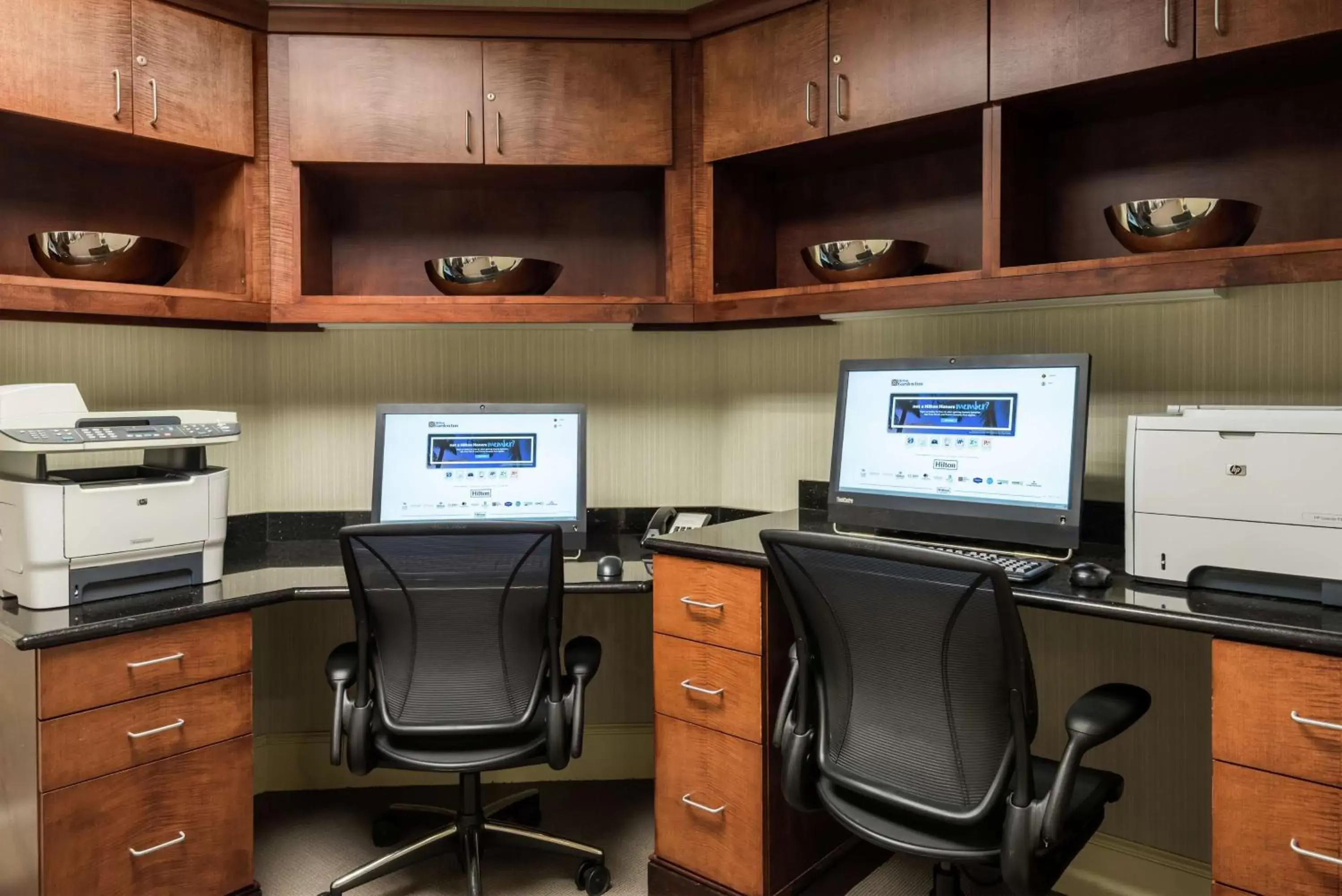Business facilities, Business Area/Conference Room in Hilton Garden Inn Tampa Airport/Westshore