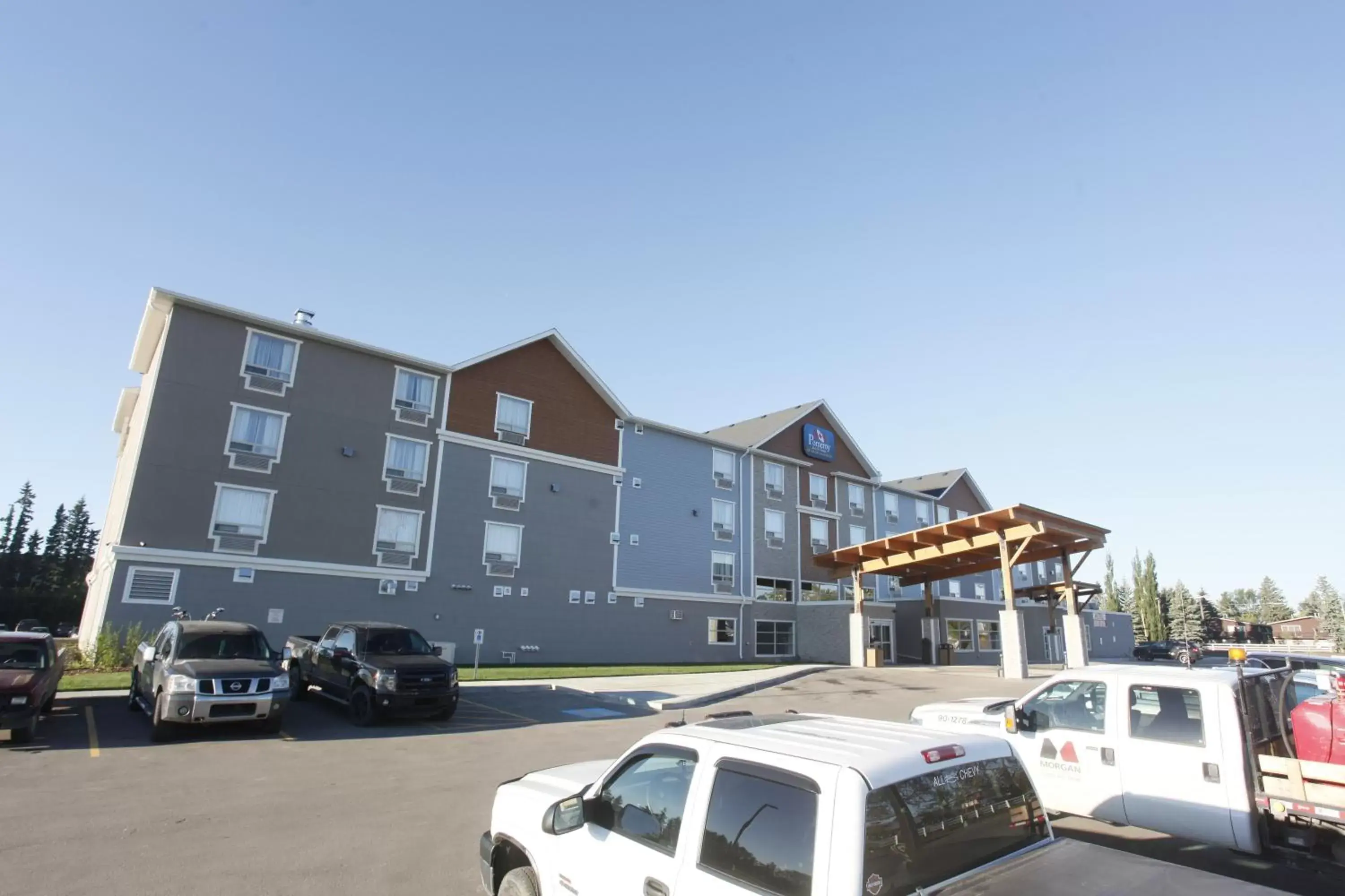 Property Building in Pomeroy Inn & Suites at Olds College