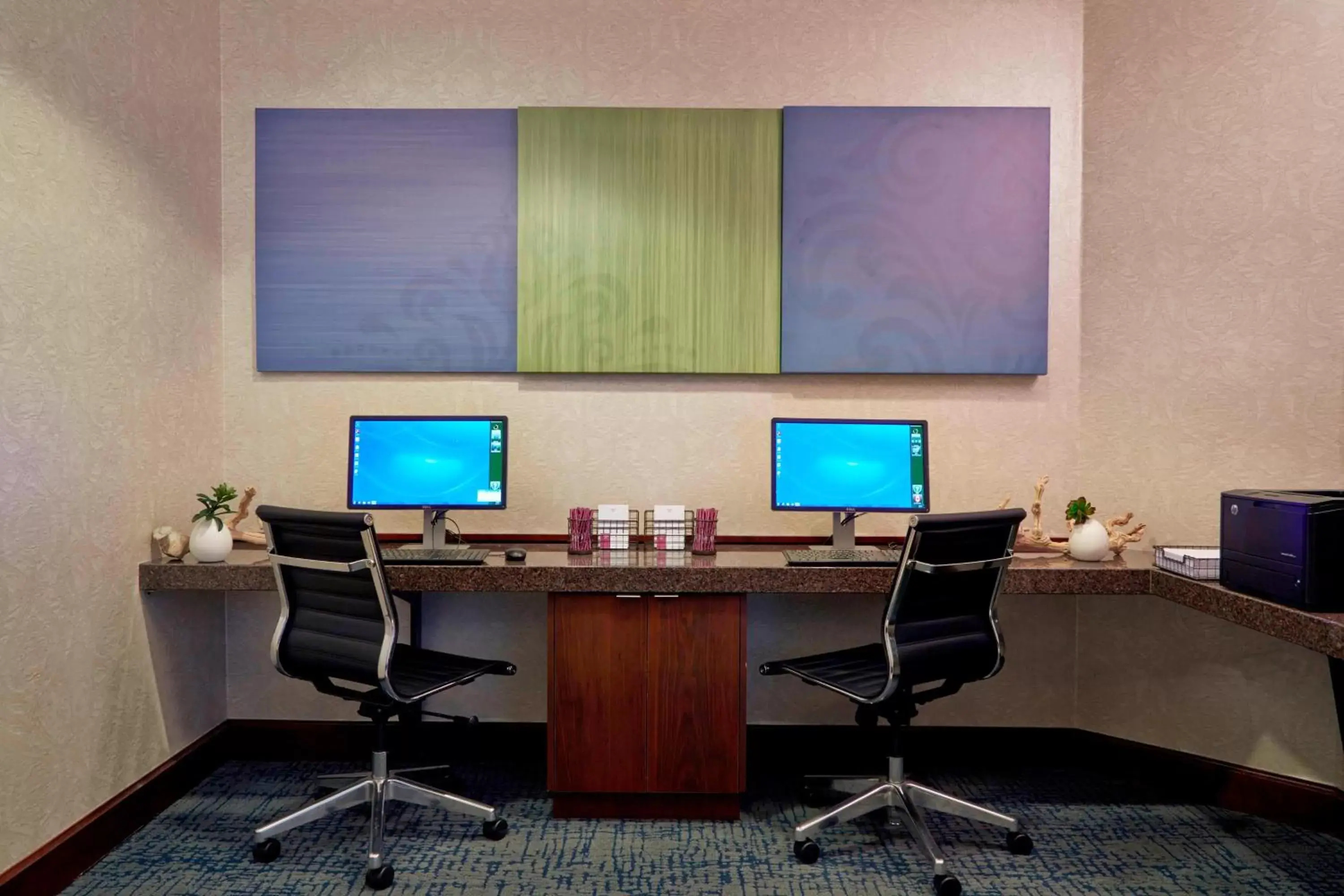 Business facilities, Business Area/Conference Room in Residence Inn Milwaukee Downtown