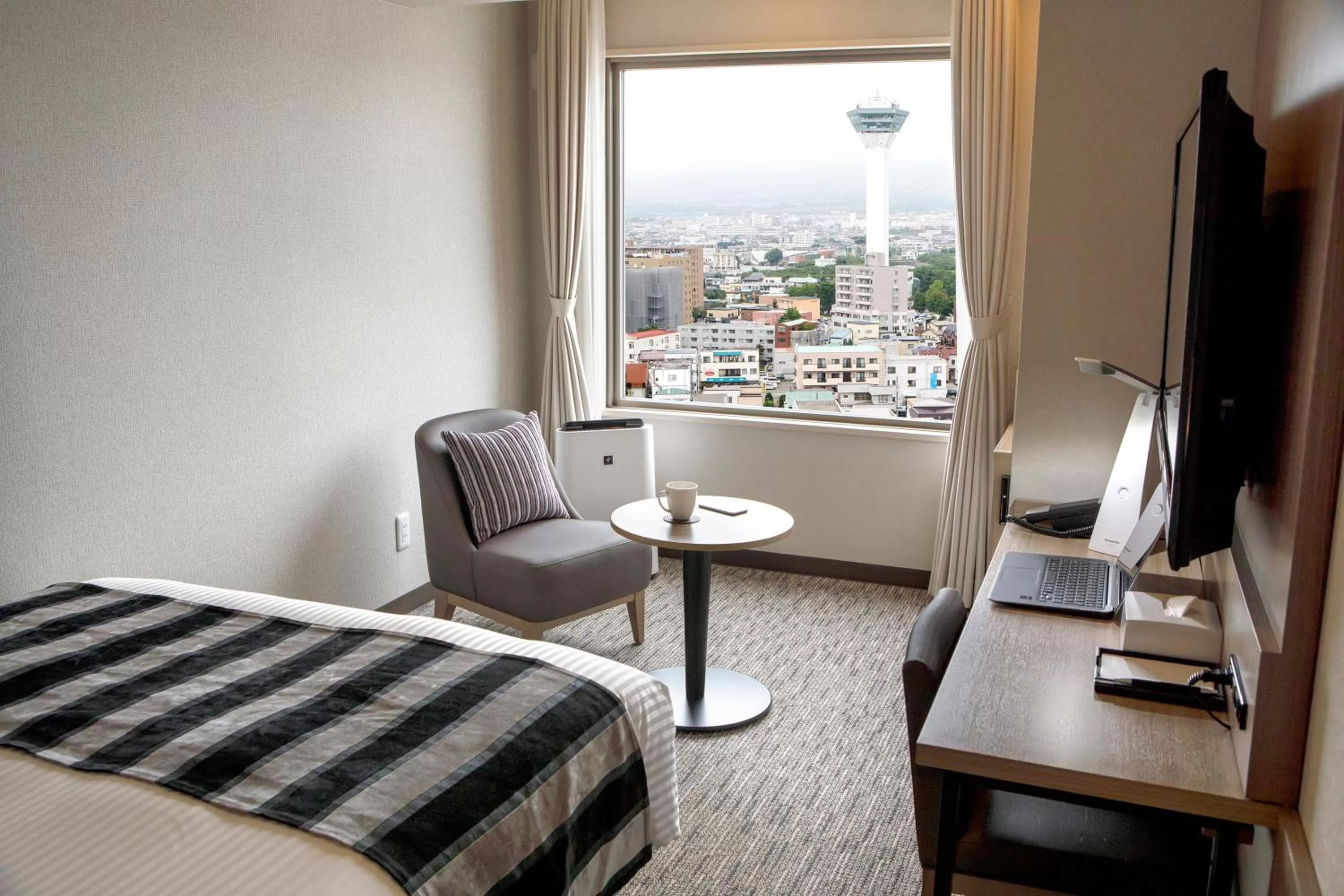 Decorative detail, Bed in HOTEL MYSTAYS Hakodate Goryokaku