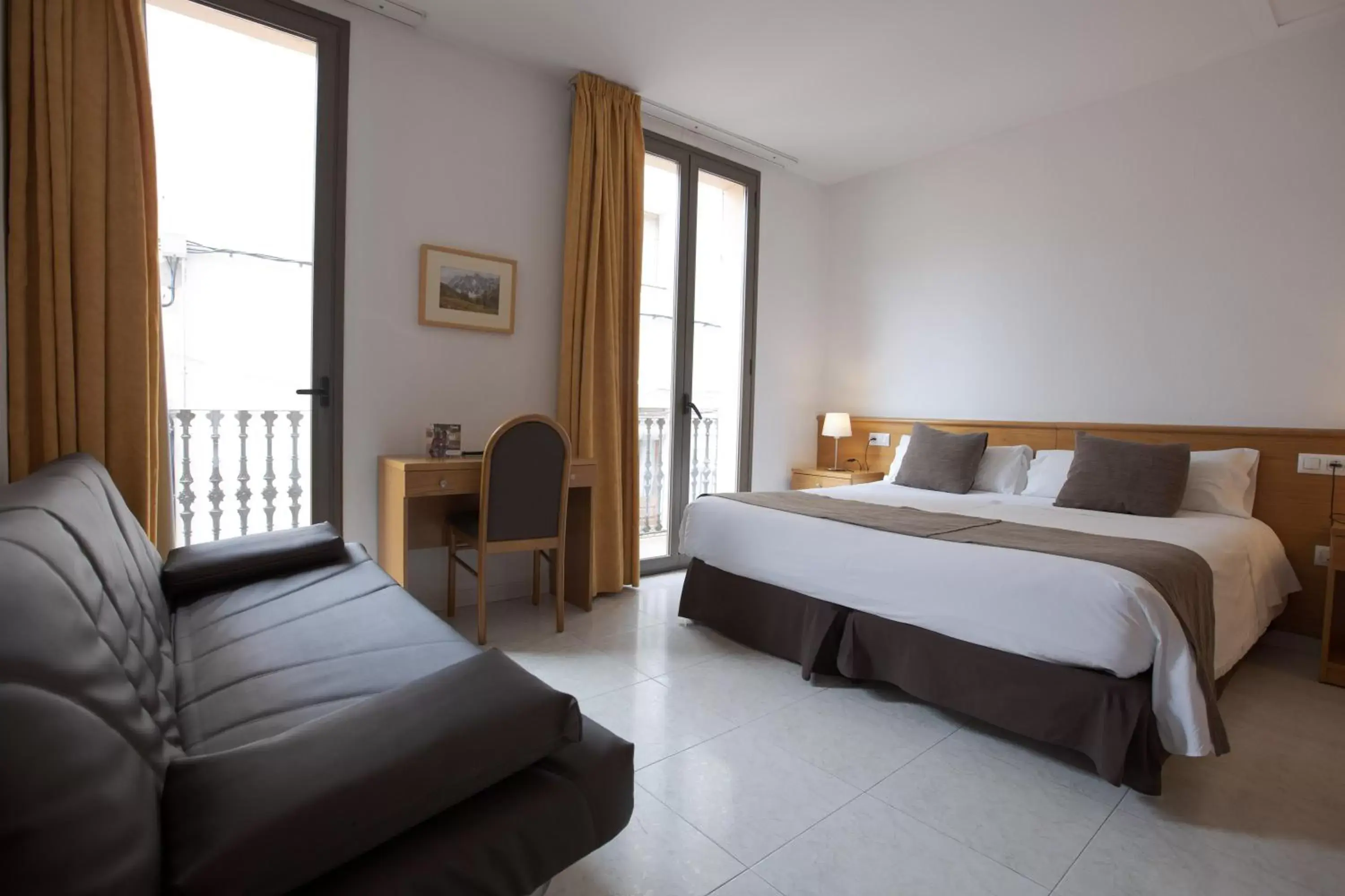 Superior Double Room in Hotel Alta Garrotxa Superior Double Room in Hotel Alta Garrotxa