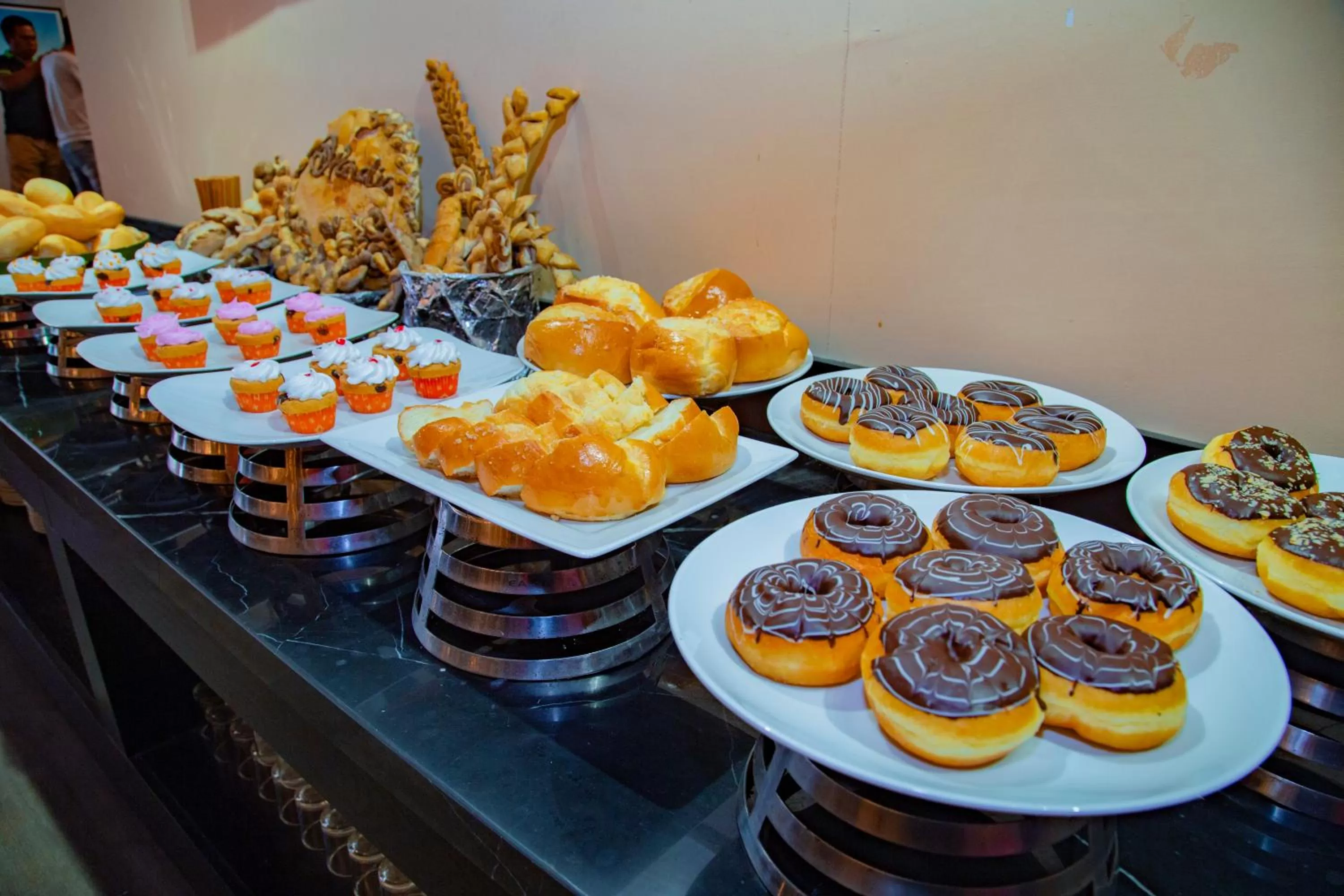 Buffet breakfast in Paralia Hotel Nha Trang