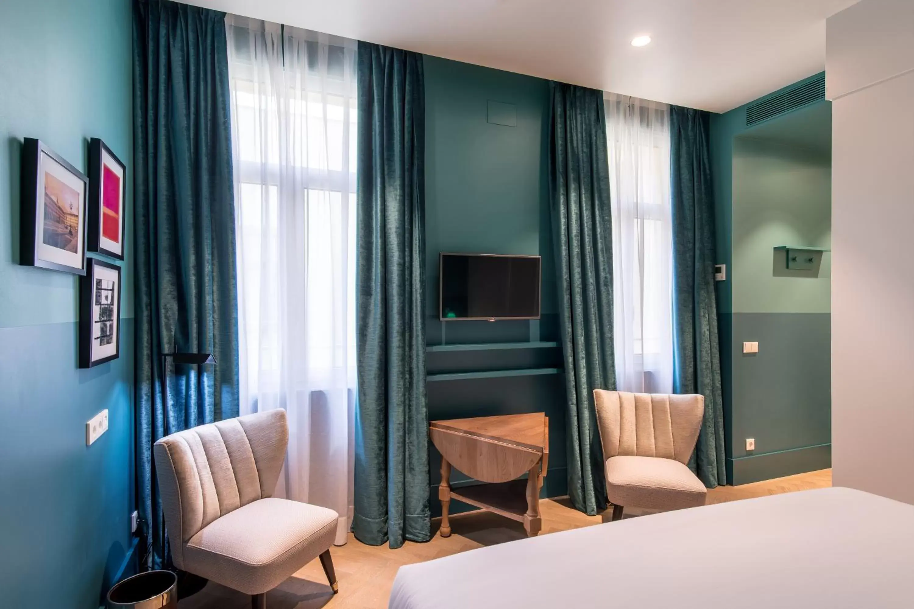 Superior Queen Room in Vincci The Mint Superior Queen Room in Vincci The Mint