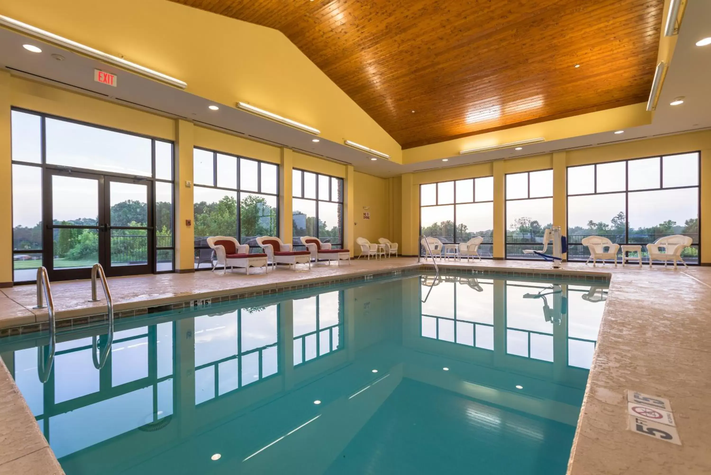 Swimming Pool in Holiday Inn Express & Suites Lexington North West-The Vineyard, an IHG Hotel