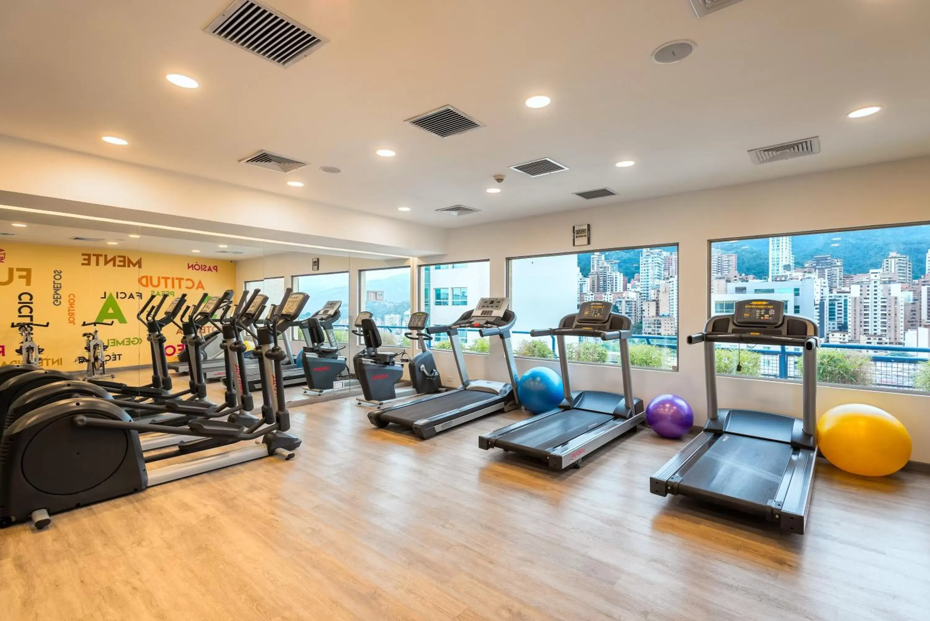 Fitness centre/facilities, Fitness Center/Facilities in Hotel Dann Carlton Bucaramanga