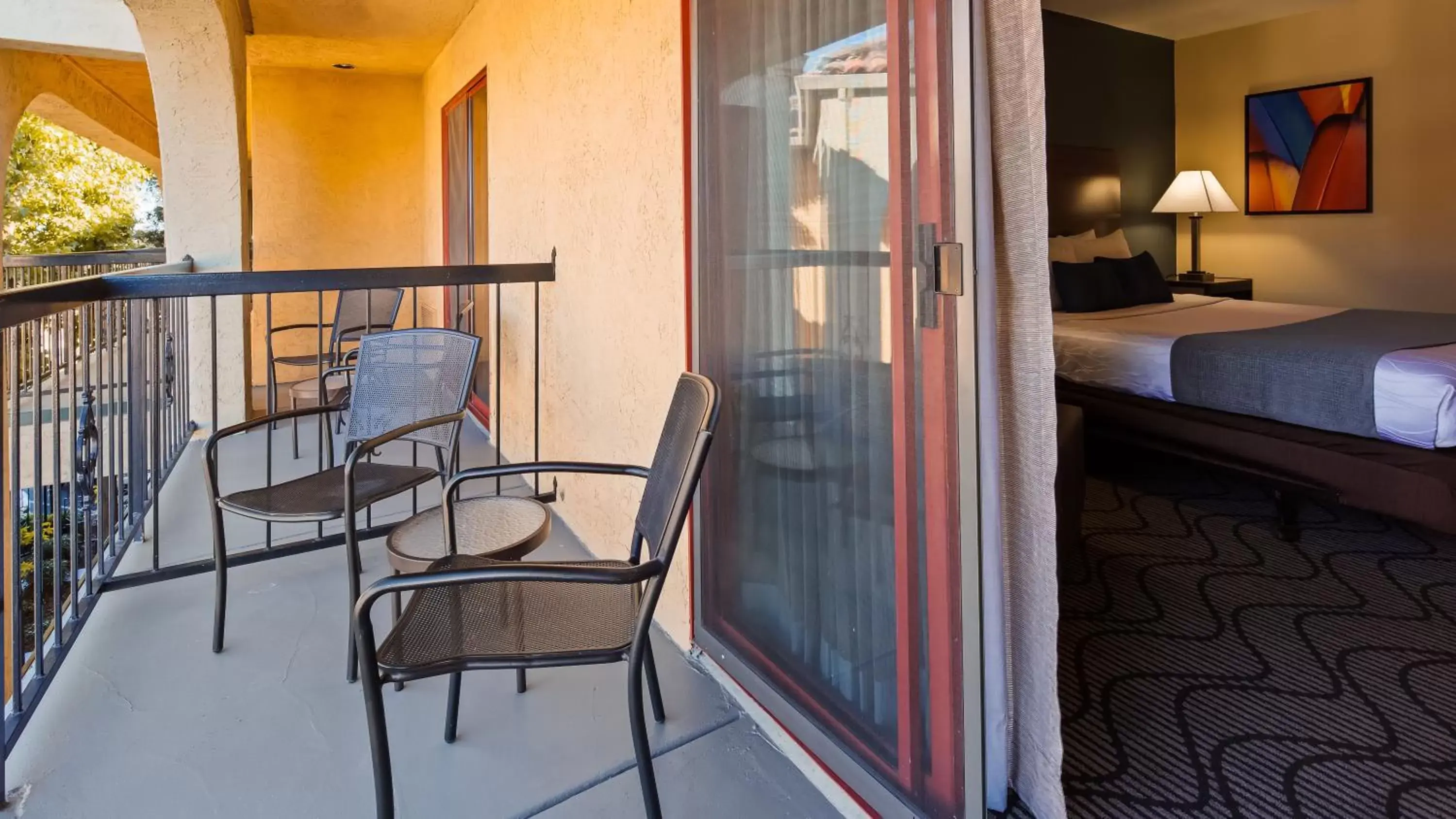 Balcony/Terrace in Best Western Plus Heritage Inn