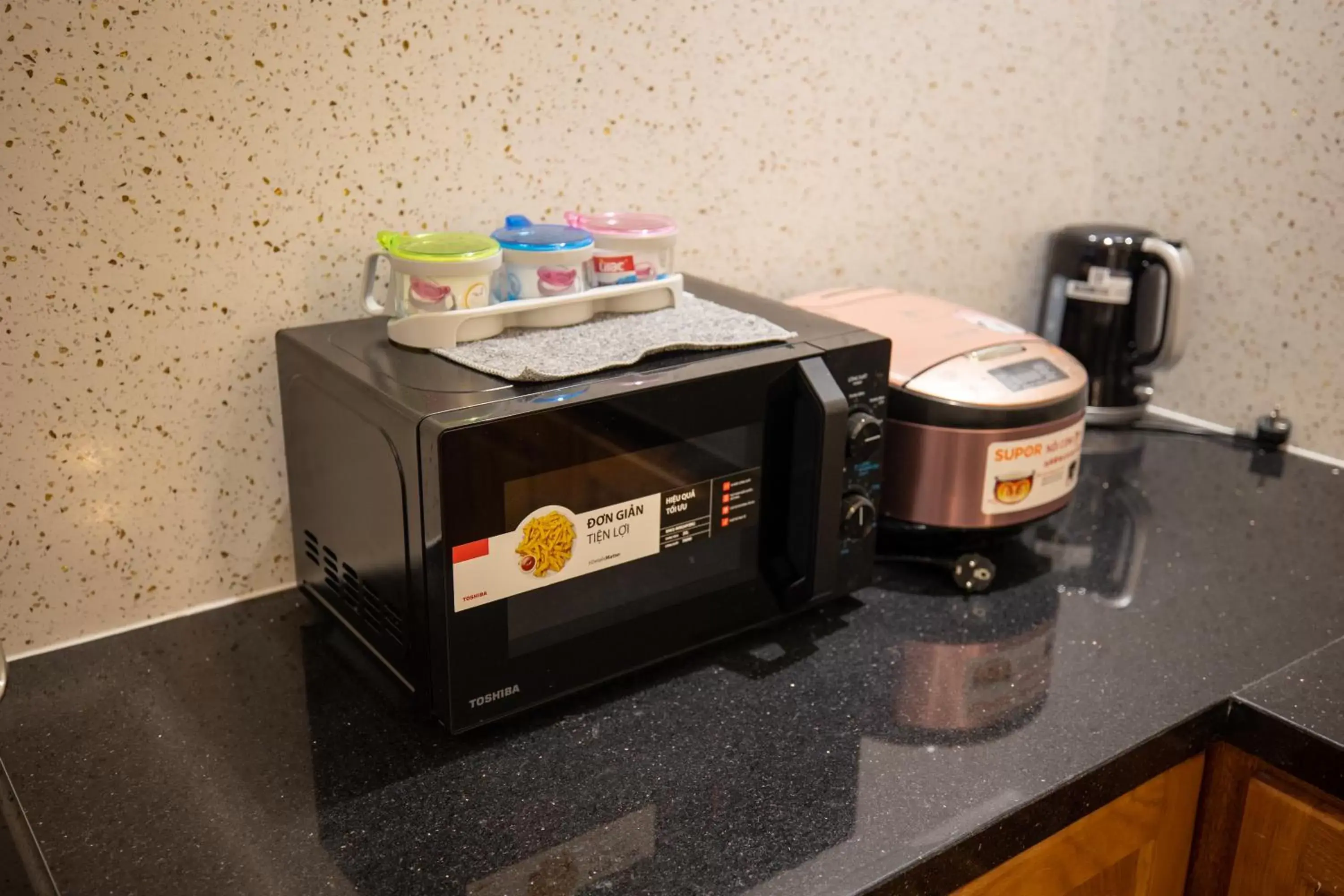 Kitchen or kitchenette in La Fleur Premium Central Apartment