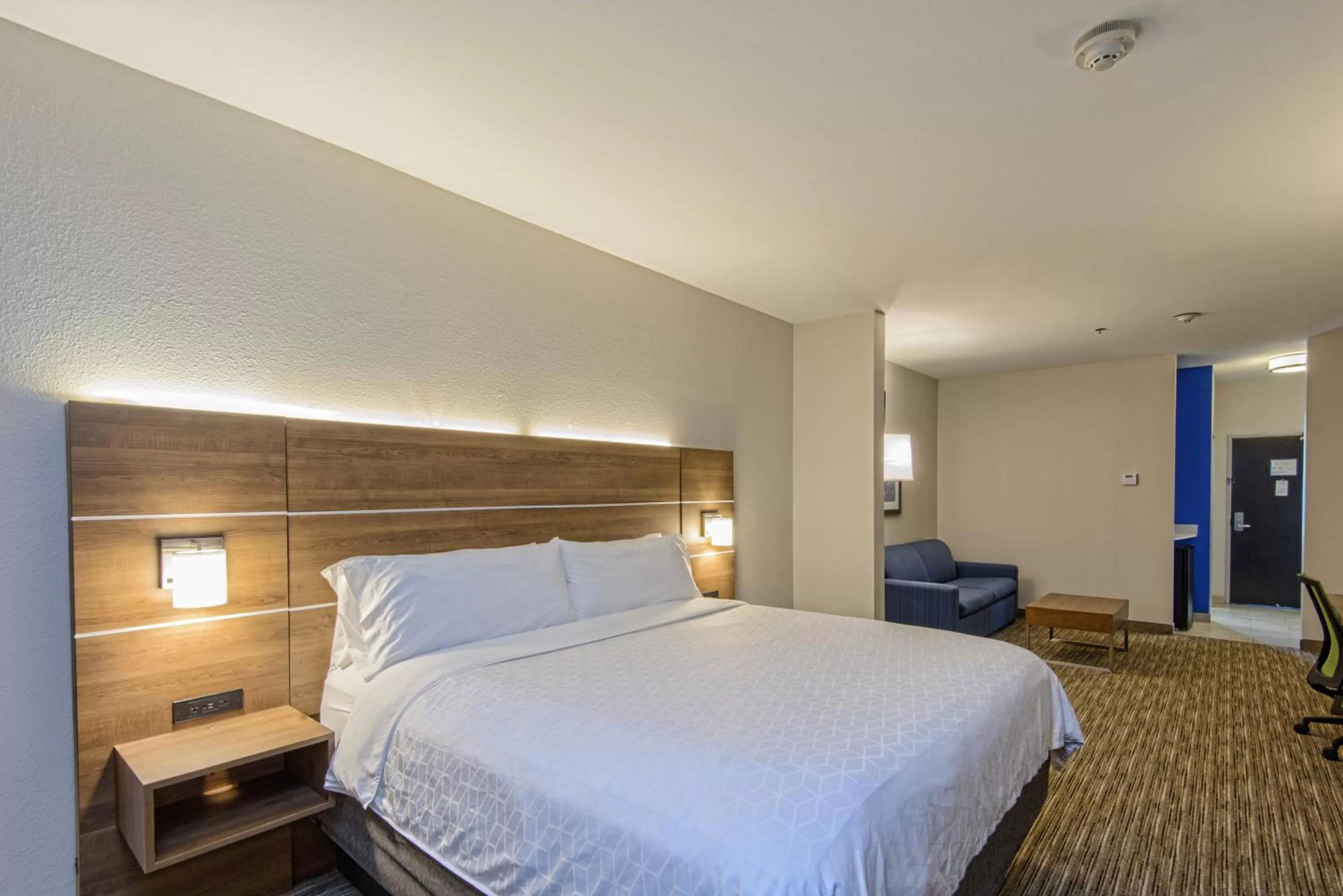 King Suite with Sofa Bed in Holiday Inn Express & Suites Corpus Christi, an IHG Hotel
