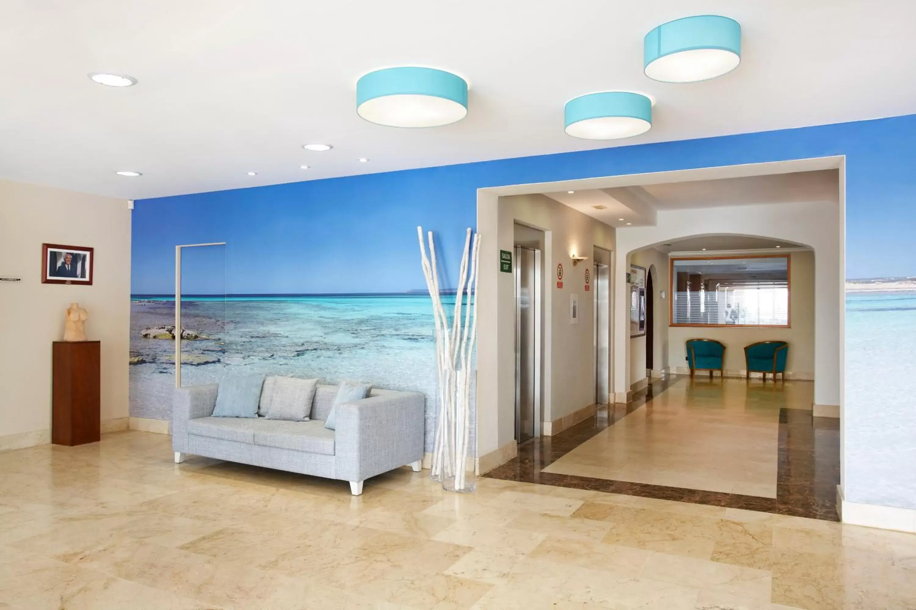 Lobby or reception in Universal Hotel Marqués Lobby or reception in Universal Hotel Marqués